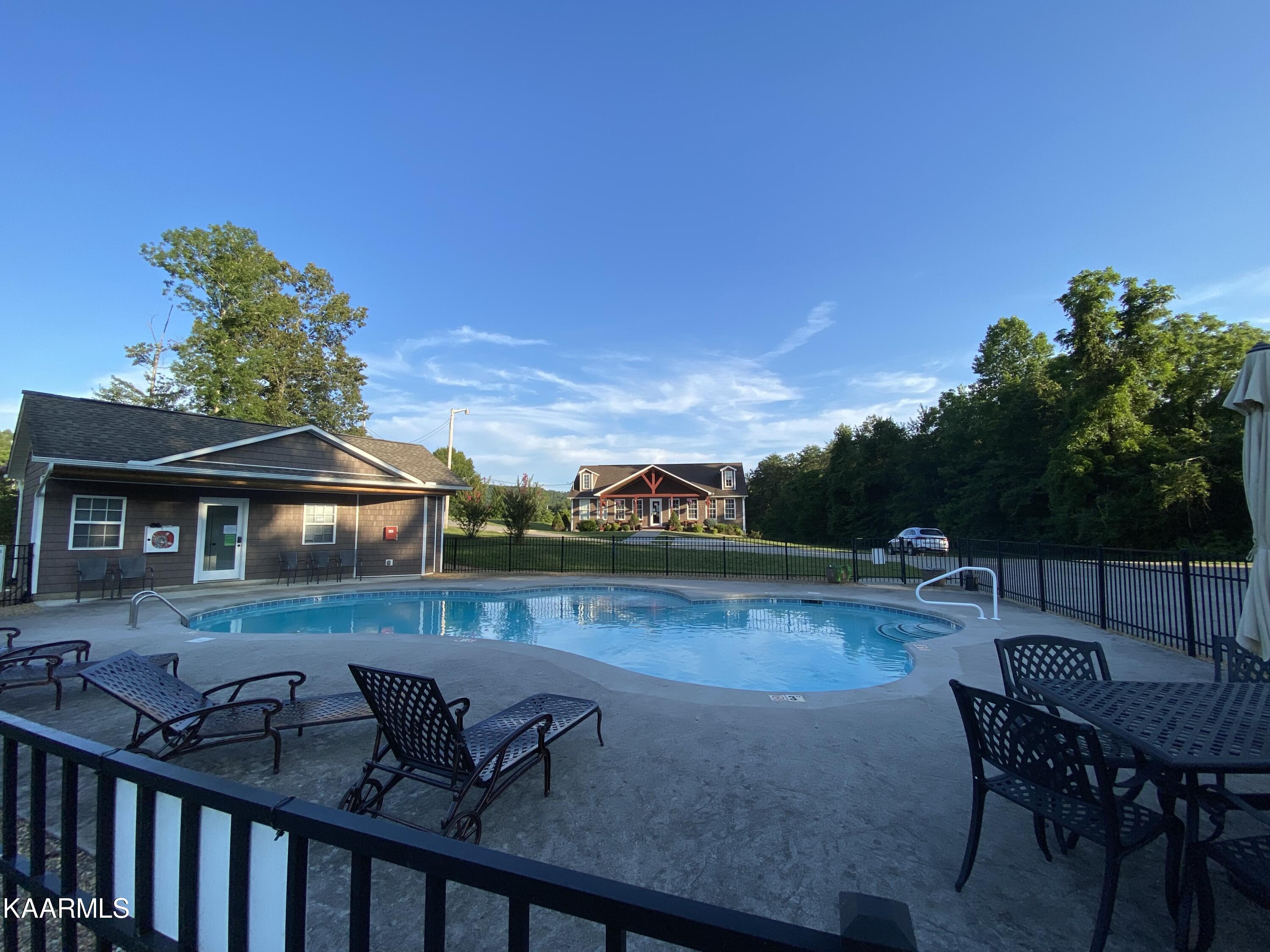 Norris Lake Real Estate - Image# 163