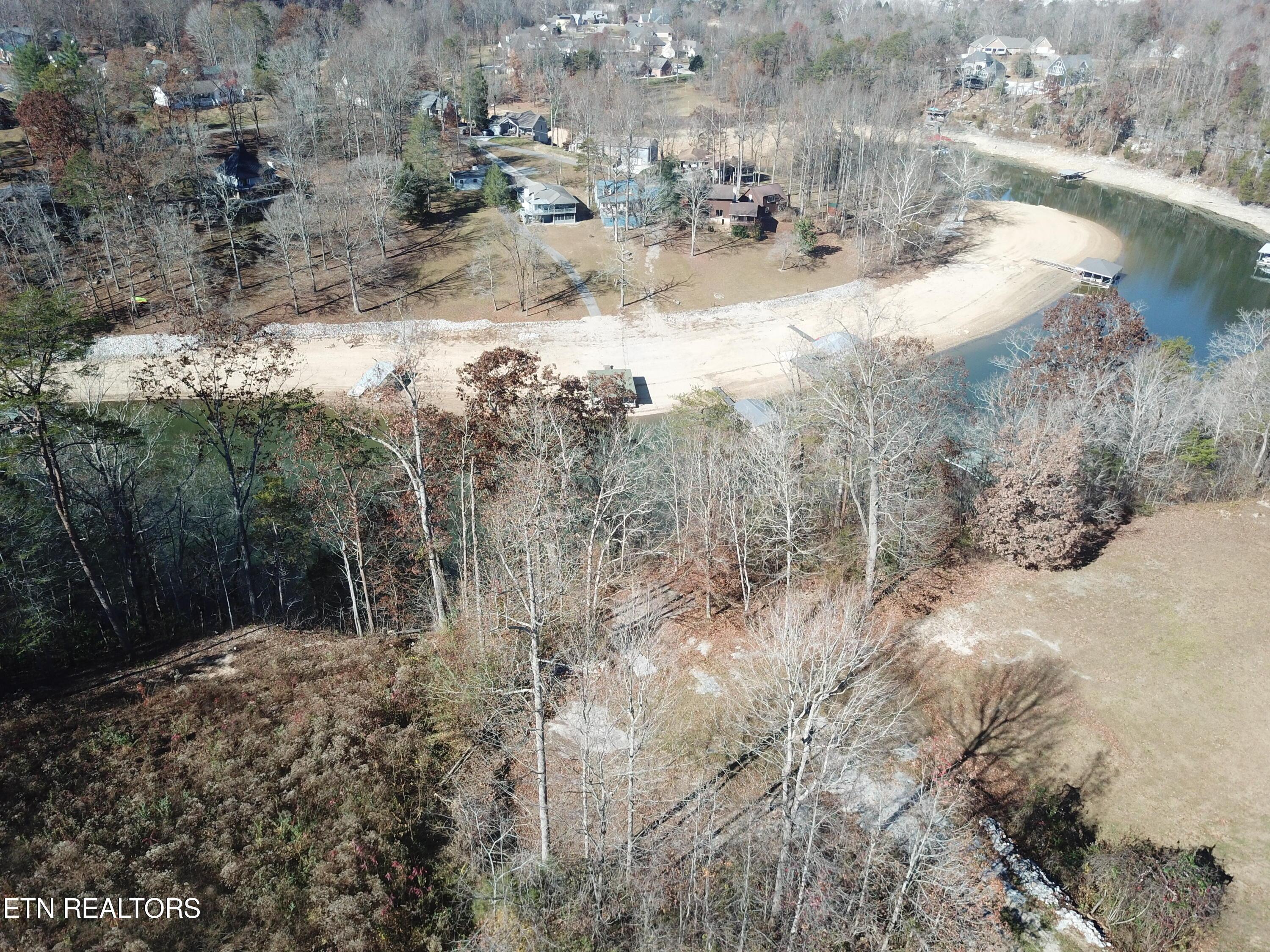 Norris Lake Real Estate - Image# 32