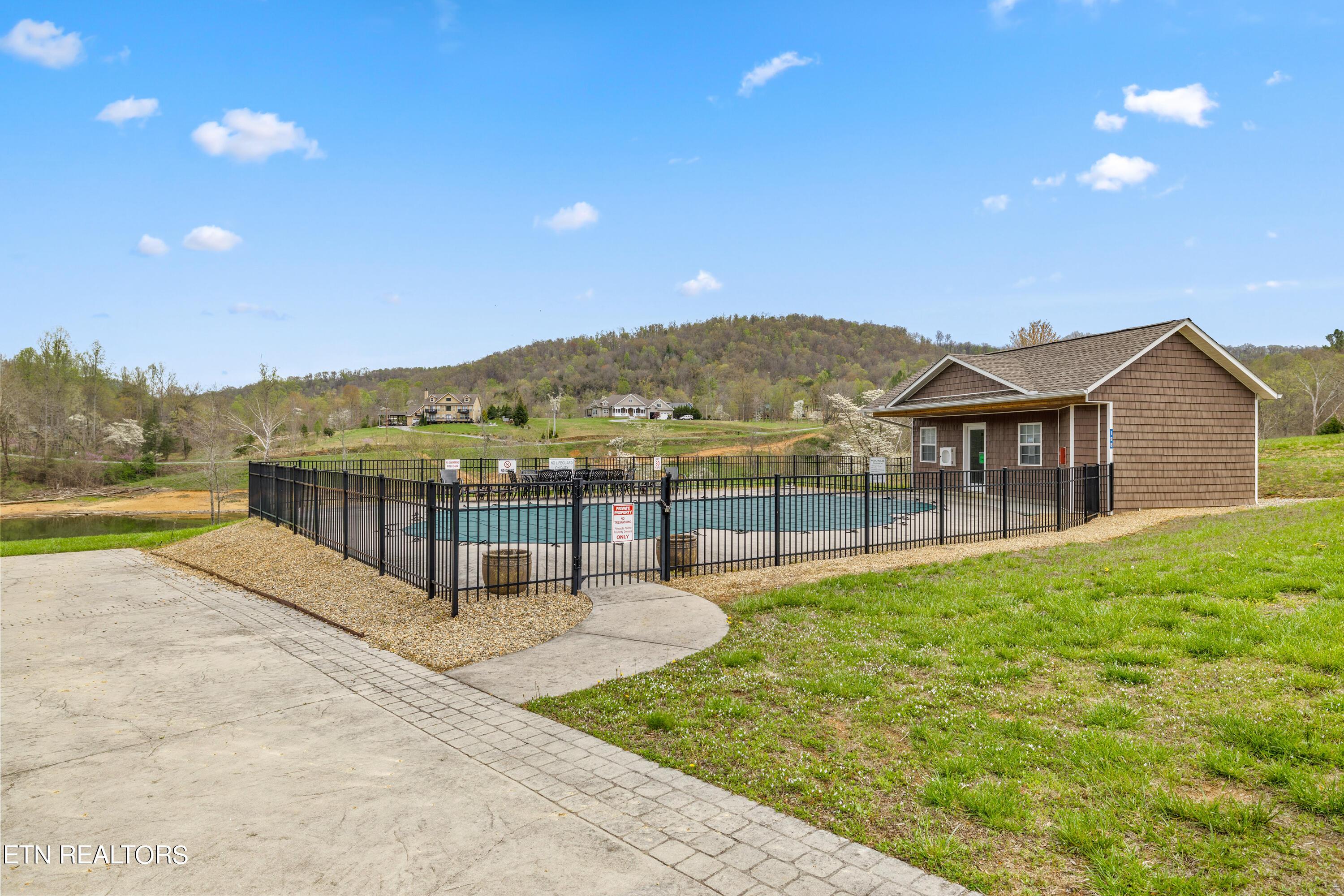 Norris Lake Real Estate - Image# 16