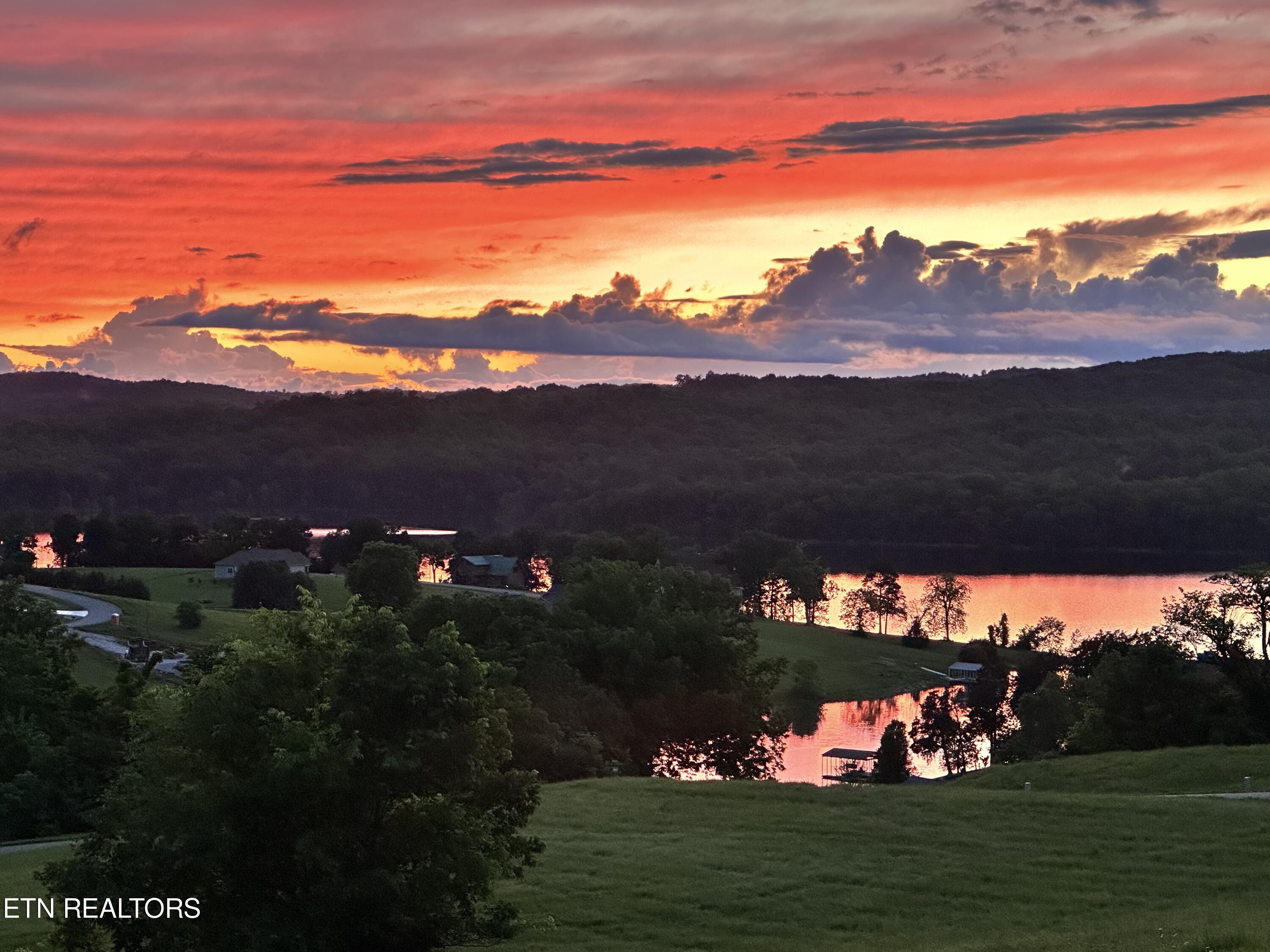 Norris Lake Real Estate - Image# 2