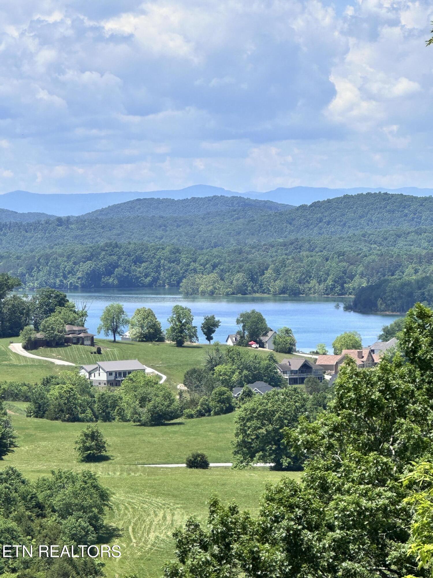 Norris Lake Real Estate - Image# 1