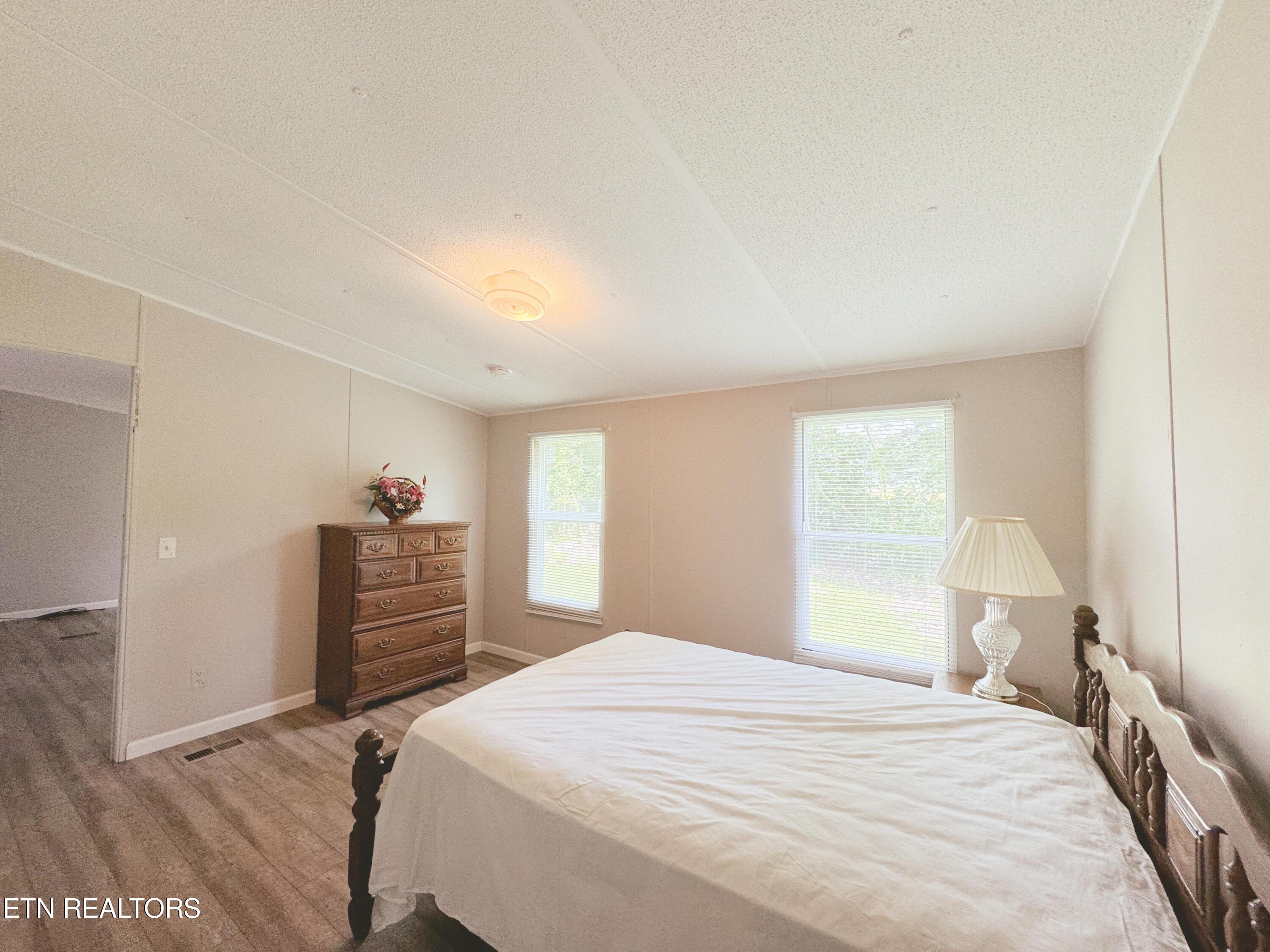 Norris Lake Real Estate - Image# 23