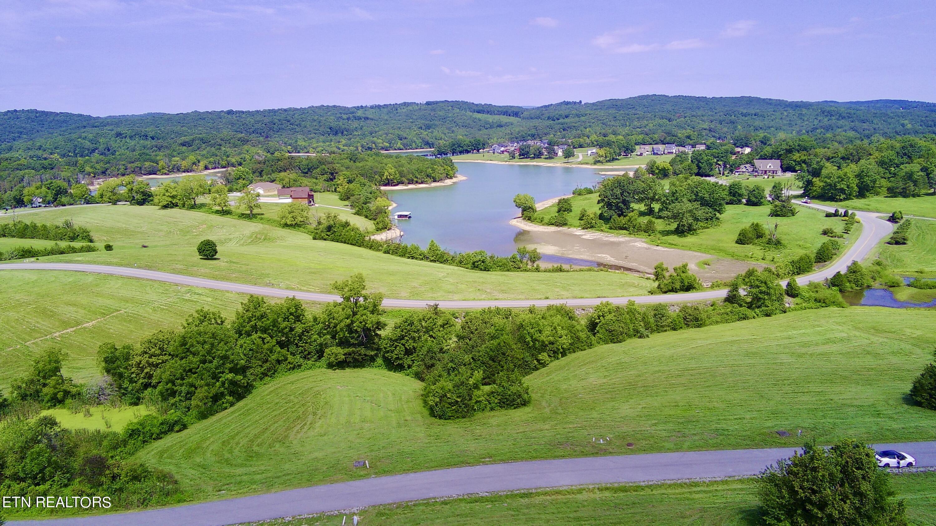 Norris Lake Real Estate - Image# 3