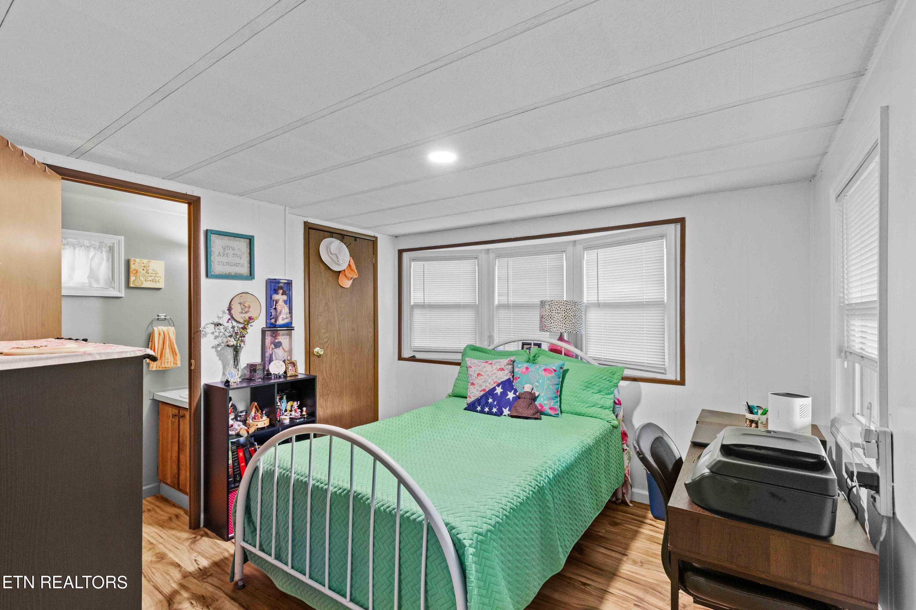 Norris Lake Real Estate - Image# 34