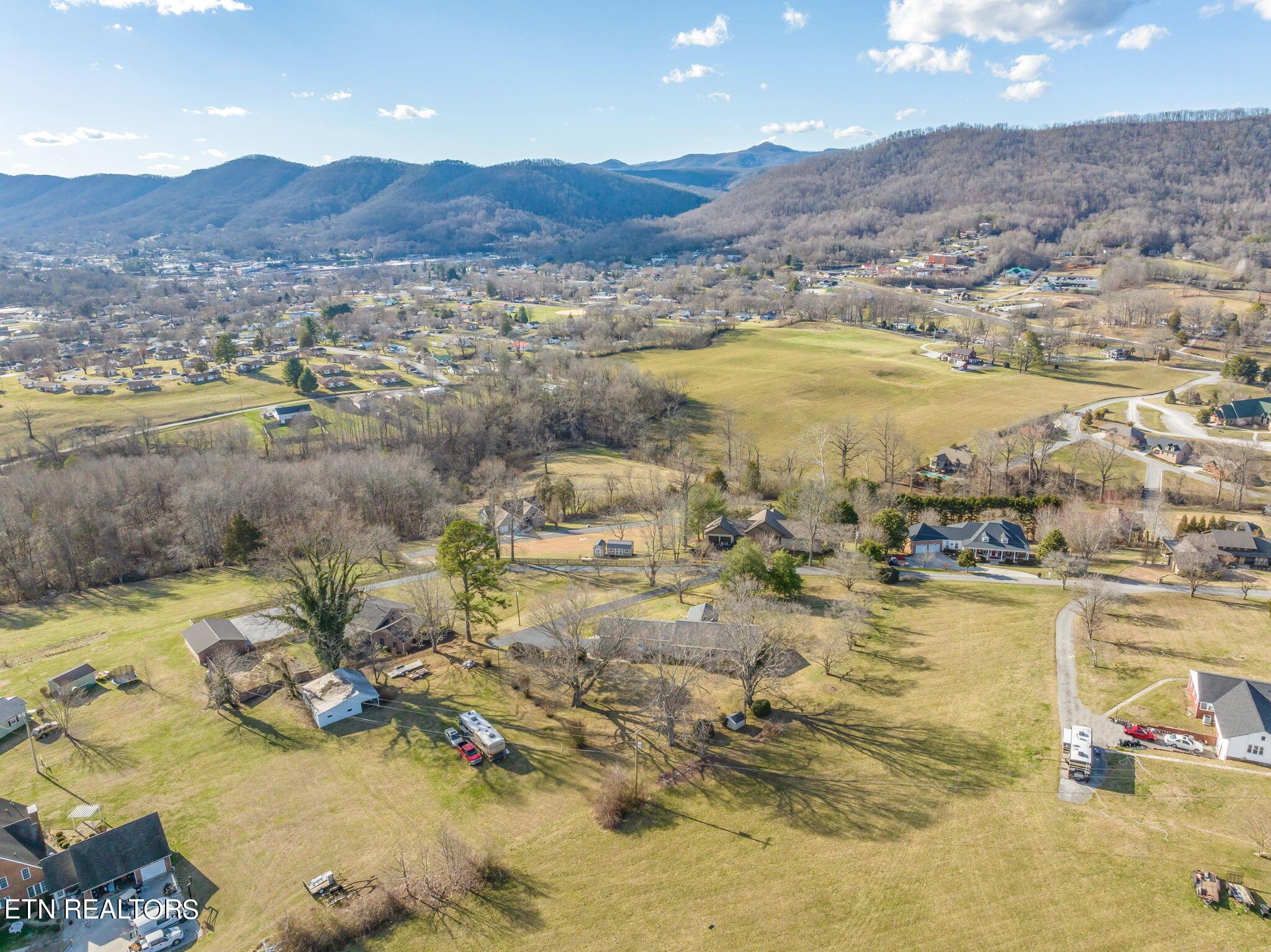 Norris Lake Real Estate - Image# 85