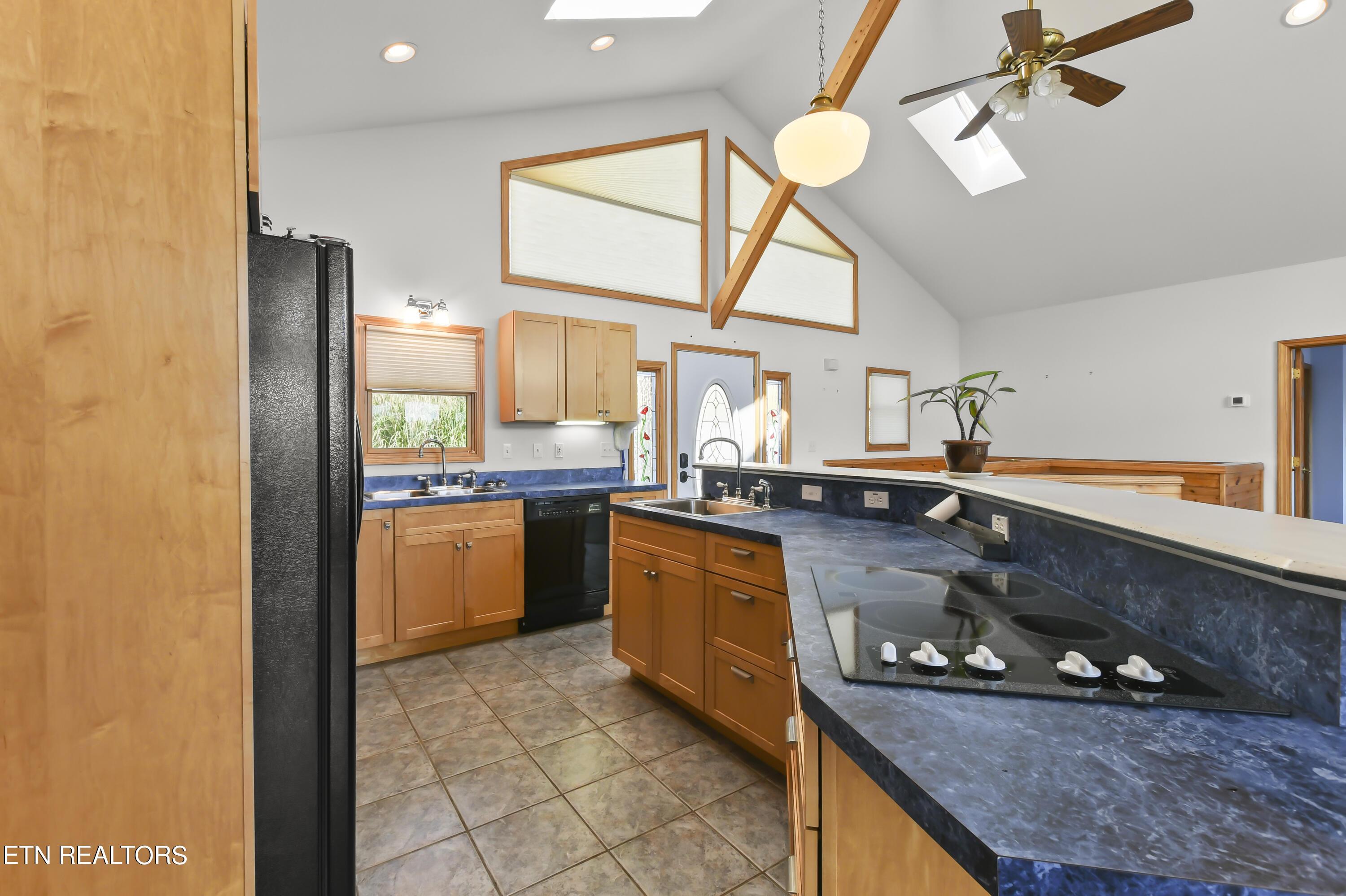 Norris Lake Real Estate - Image# 77