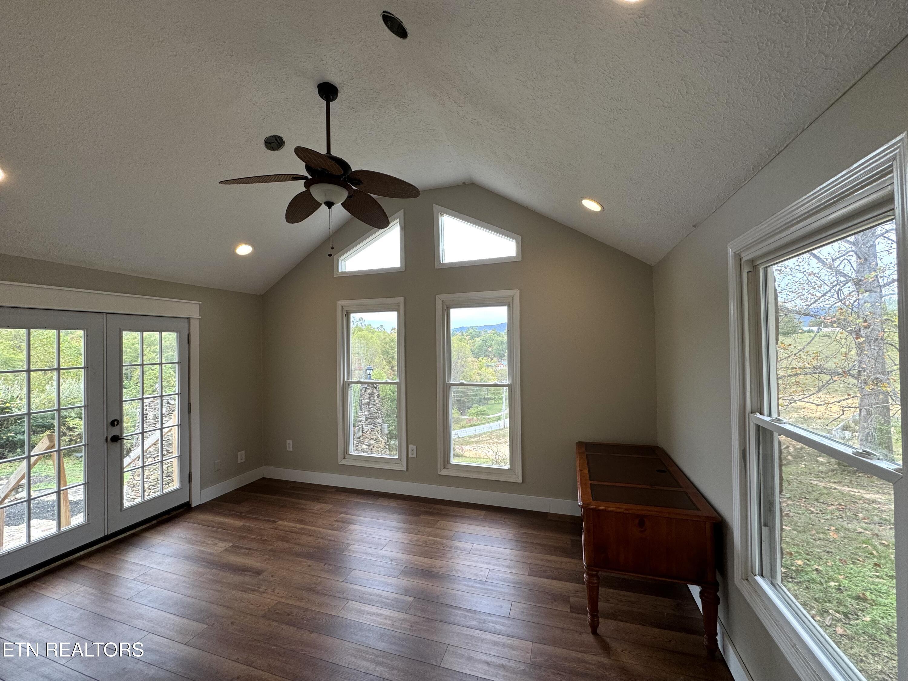 Norris Lake Real Estate - Image# 21