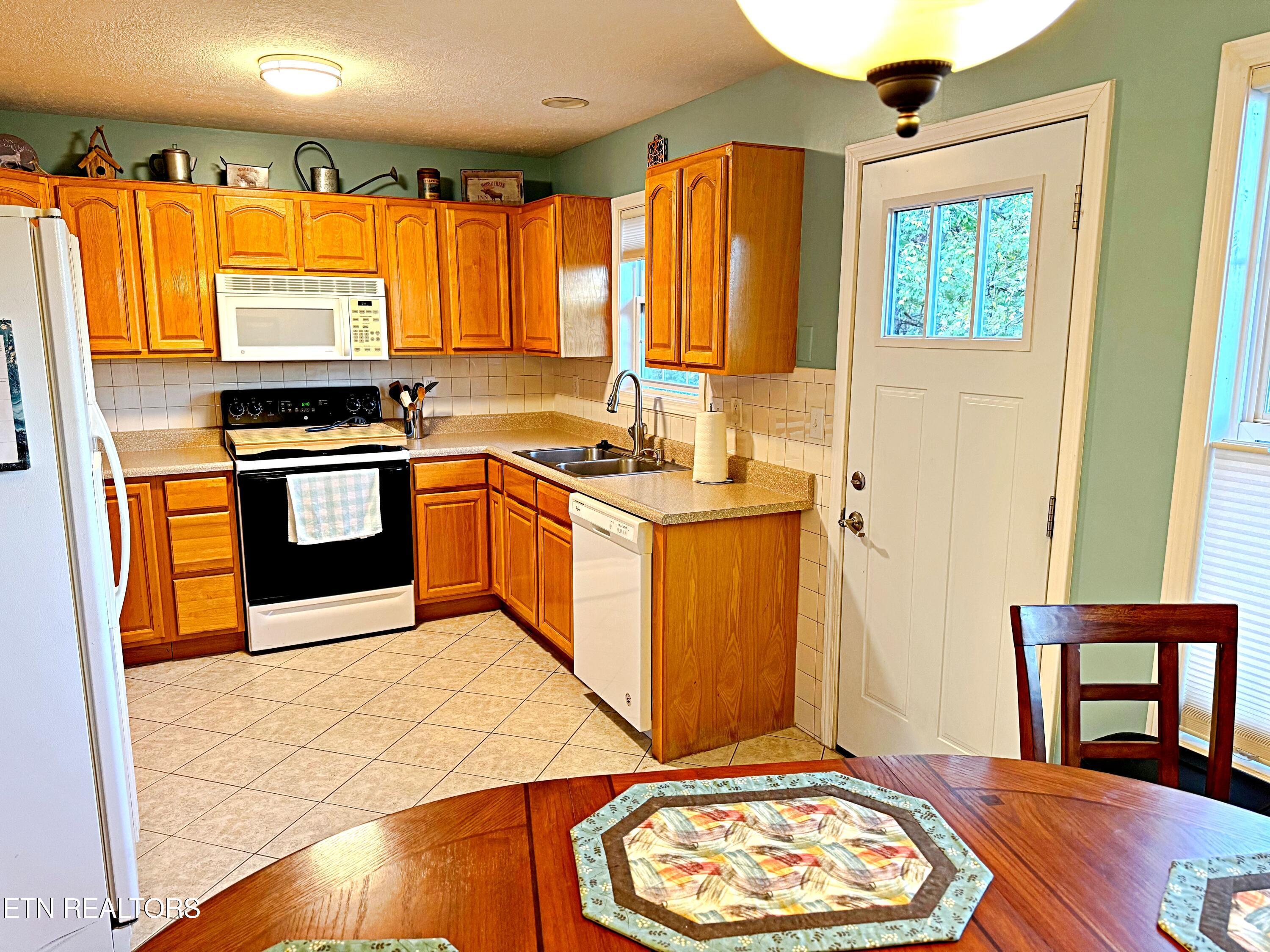 Norris Lake Real Estate - Image# 3