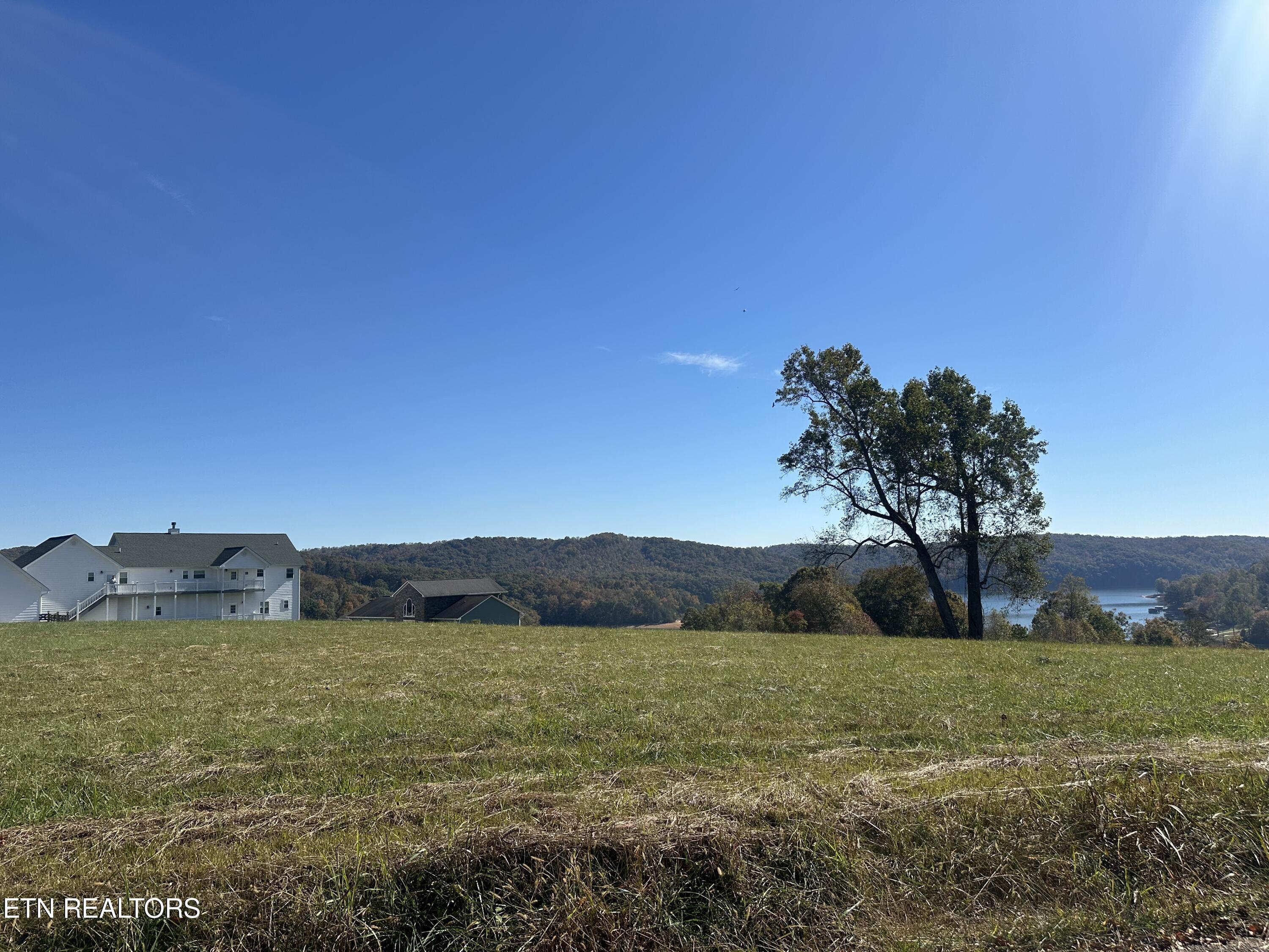 Norris Lake Real Estate - Image# 2