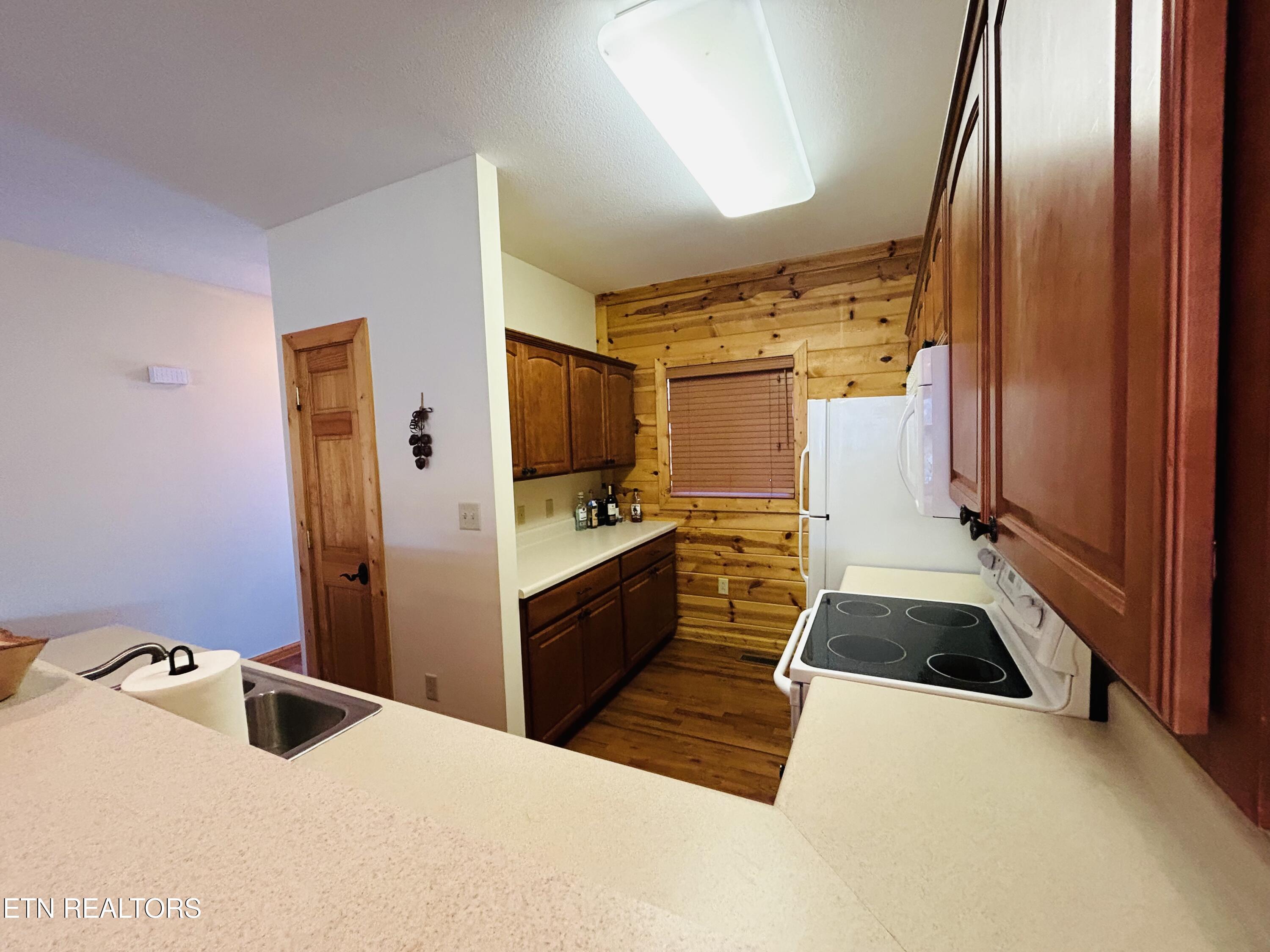 Norris Lake Real Estate - Image# 7