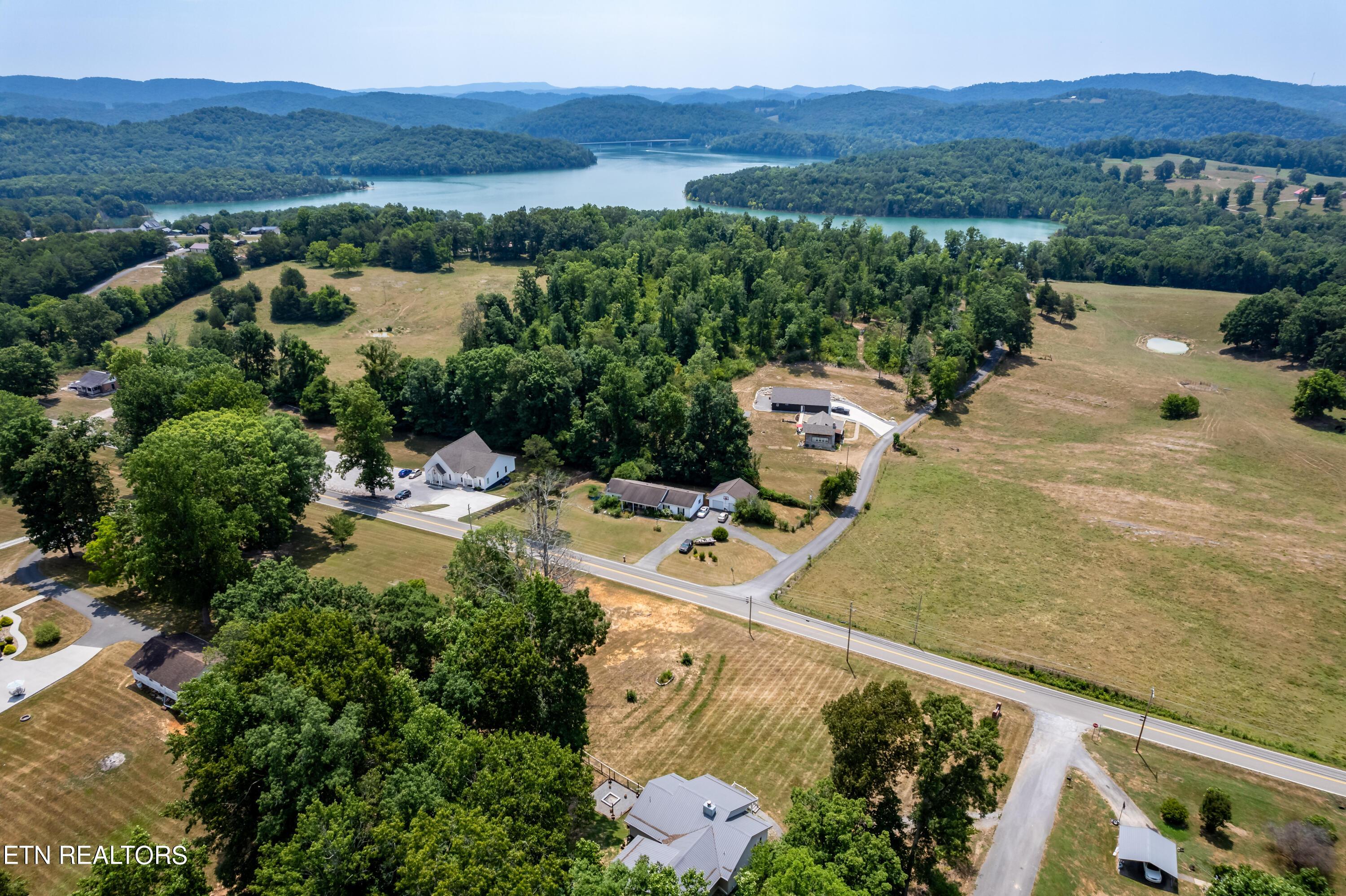 Norris Lake Real Estate - Image# 2