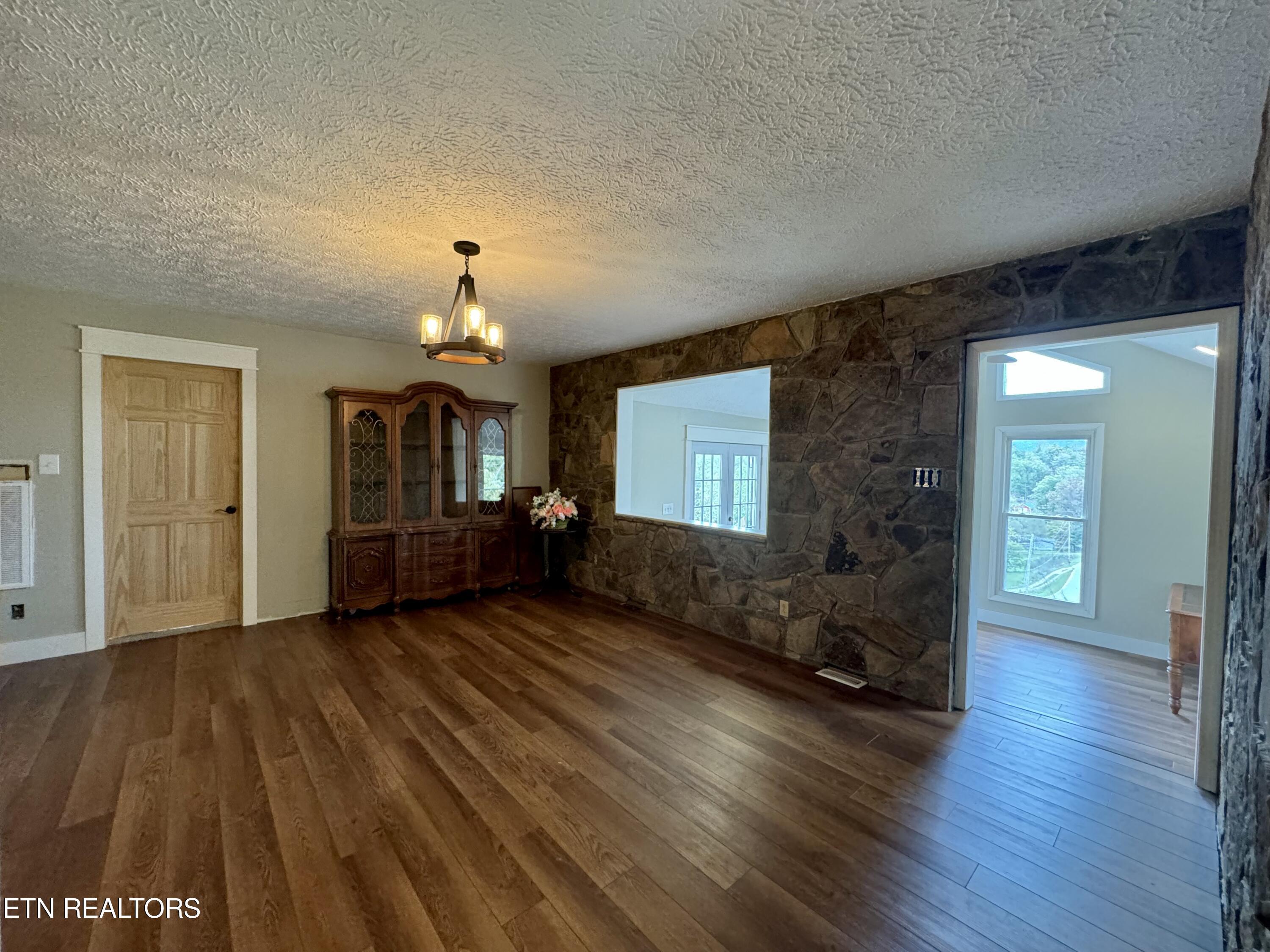 Norris Lake Real Estate - Image# 16