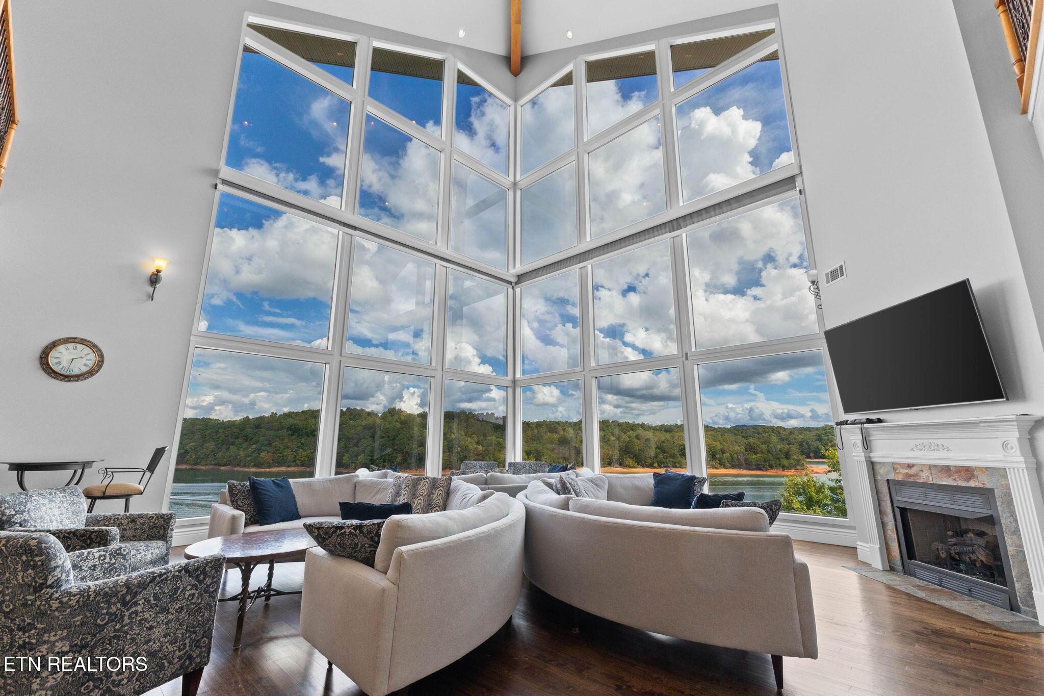 643 Crown Pointe Rd, Lafollette, TN - Norris Lake Real Estate - Image# 61