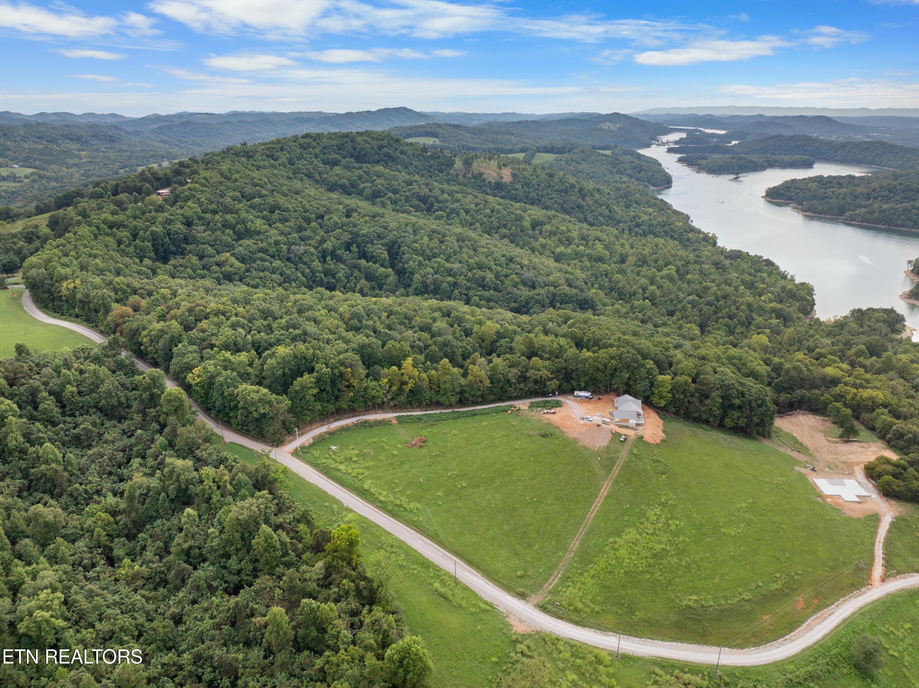 Norris Lake Real Estate - Image# 3