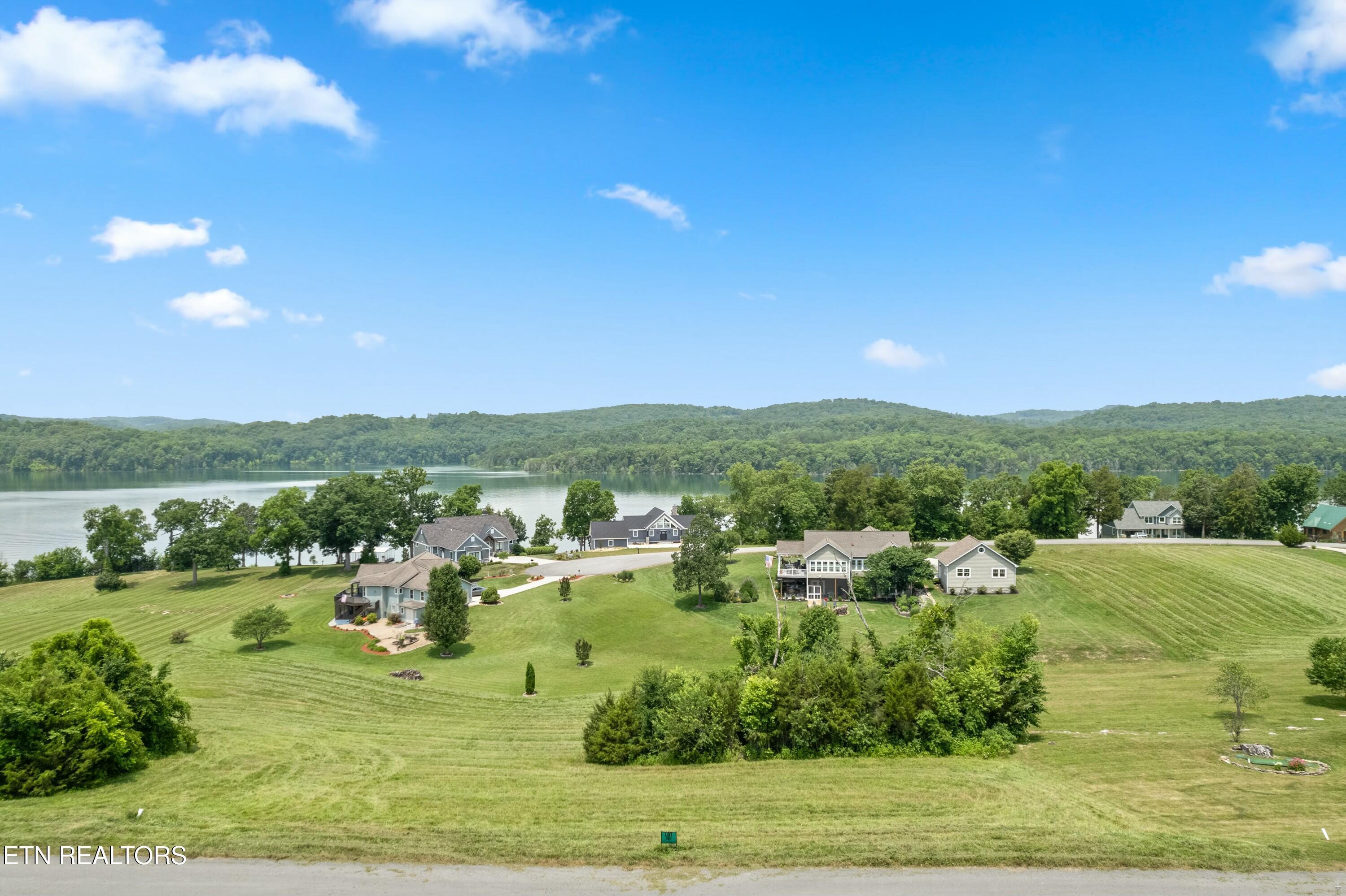 Norris Lake Real Estate - Image# 3