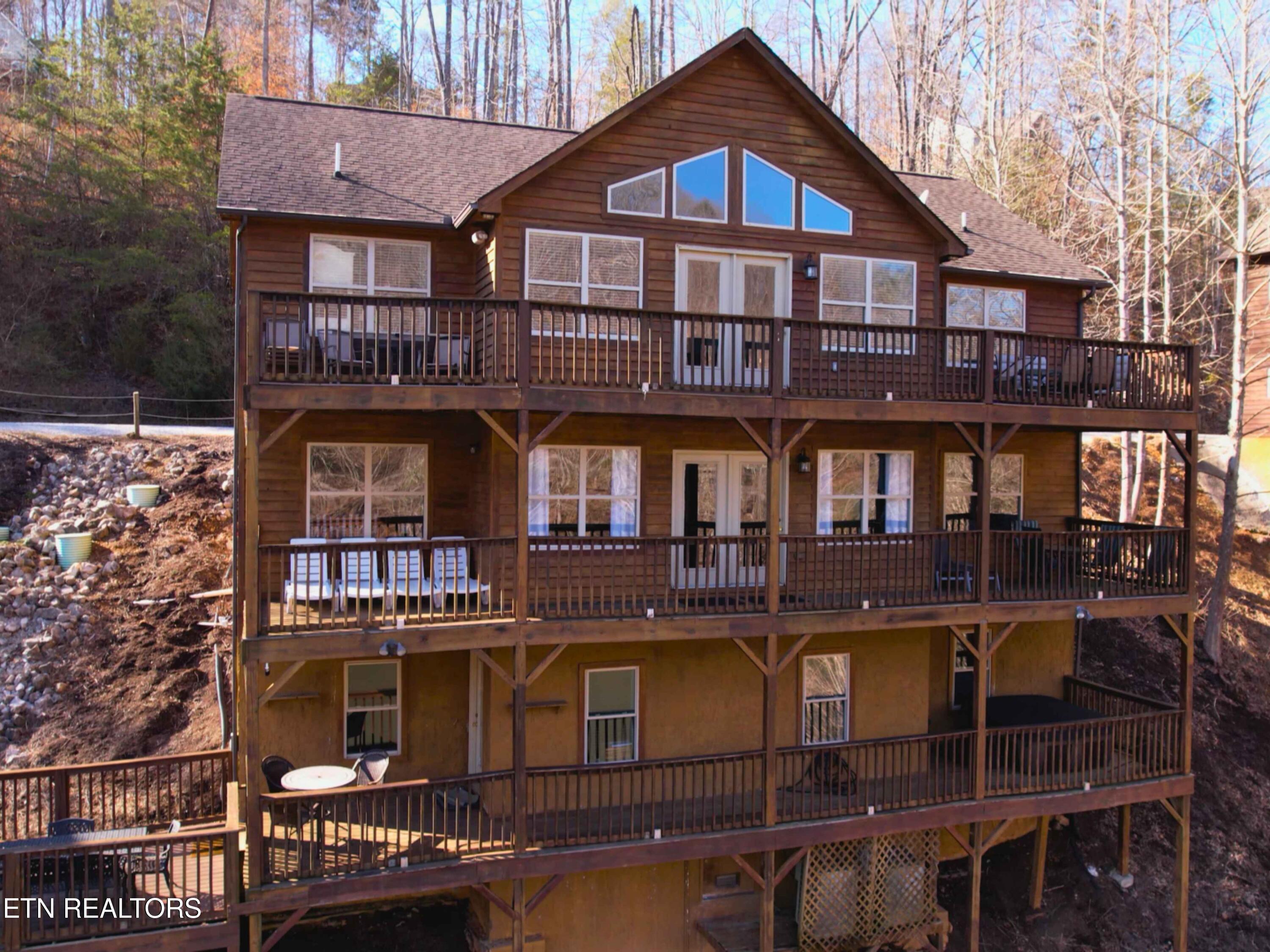 Norris Lake Real Estate - Image# 2