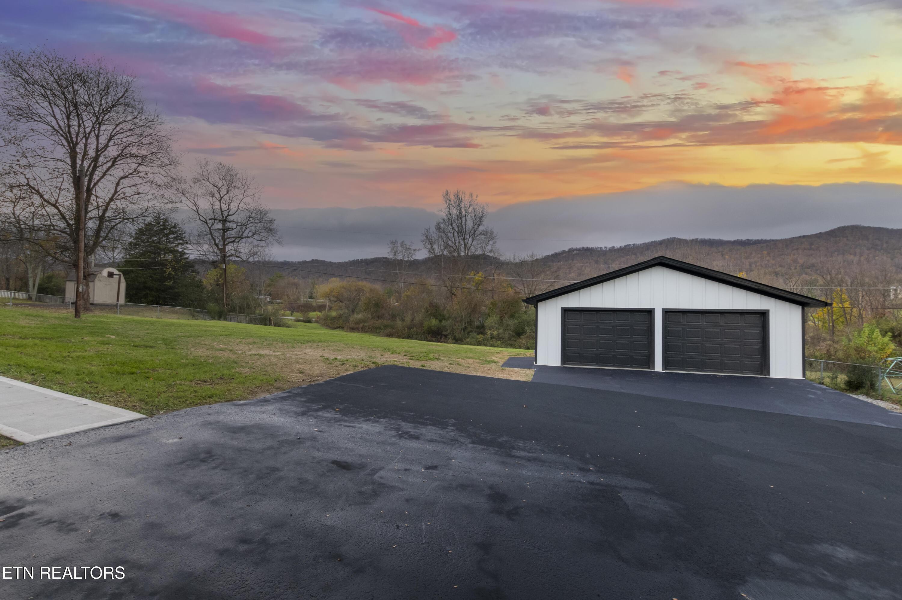 Norris Lake Real Estate - Image# 44