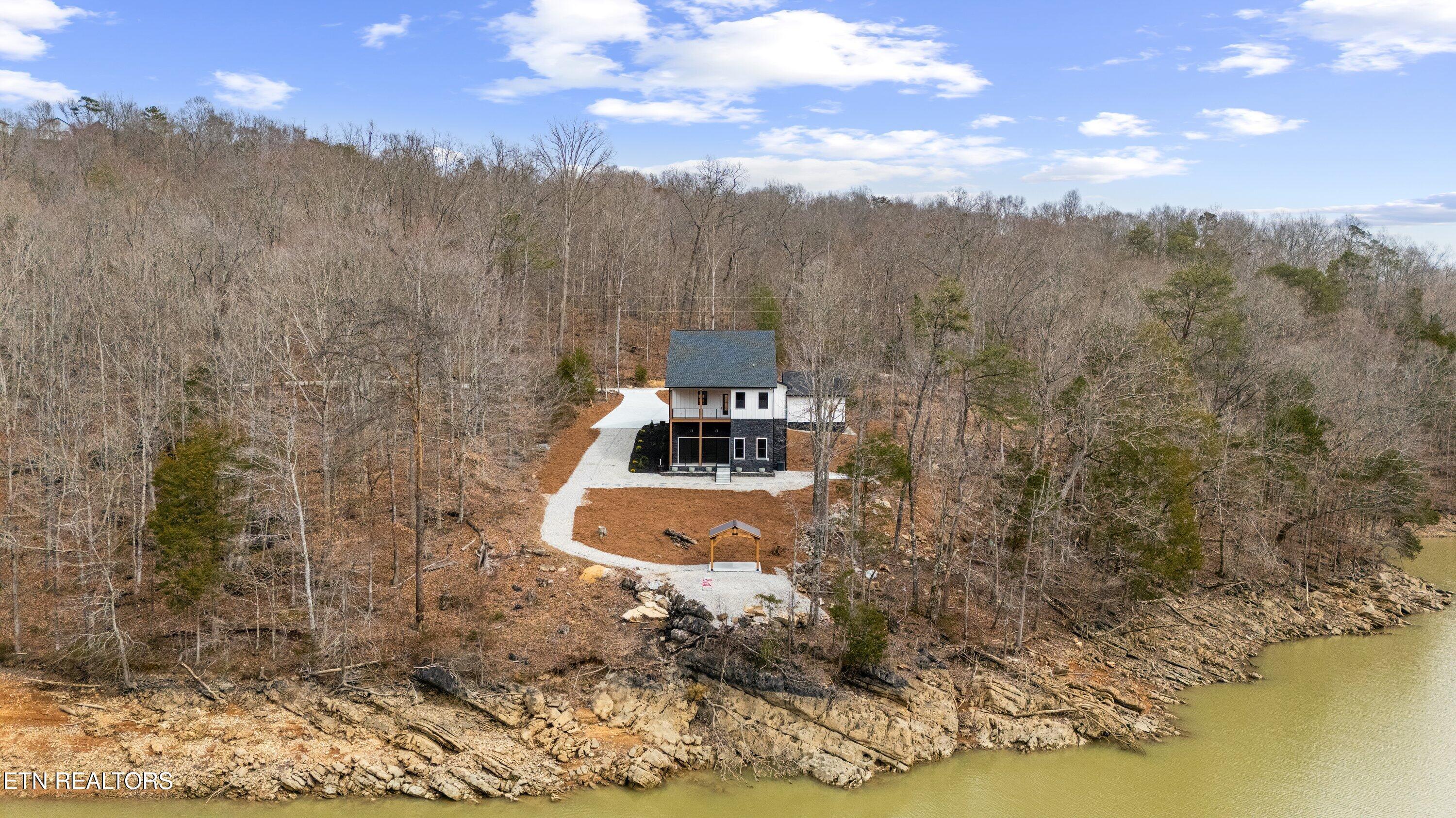 Norris Lake Real Estate - Image# 2