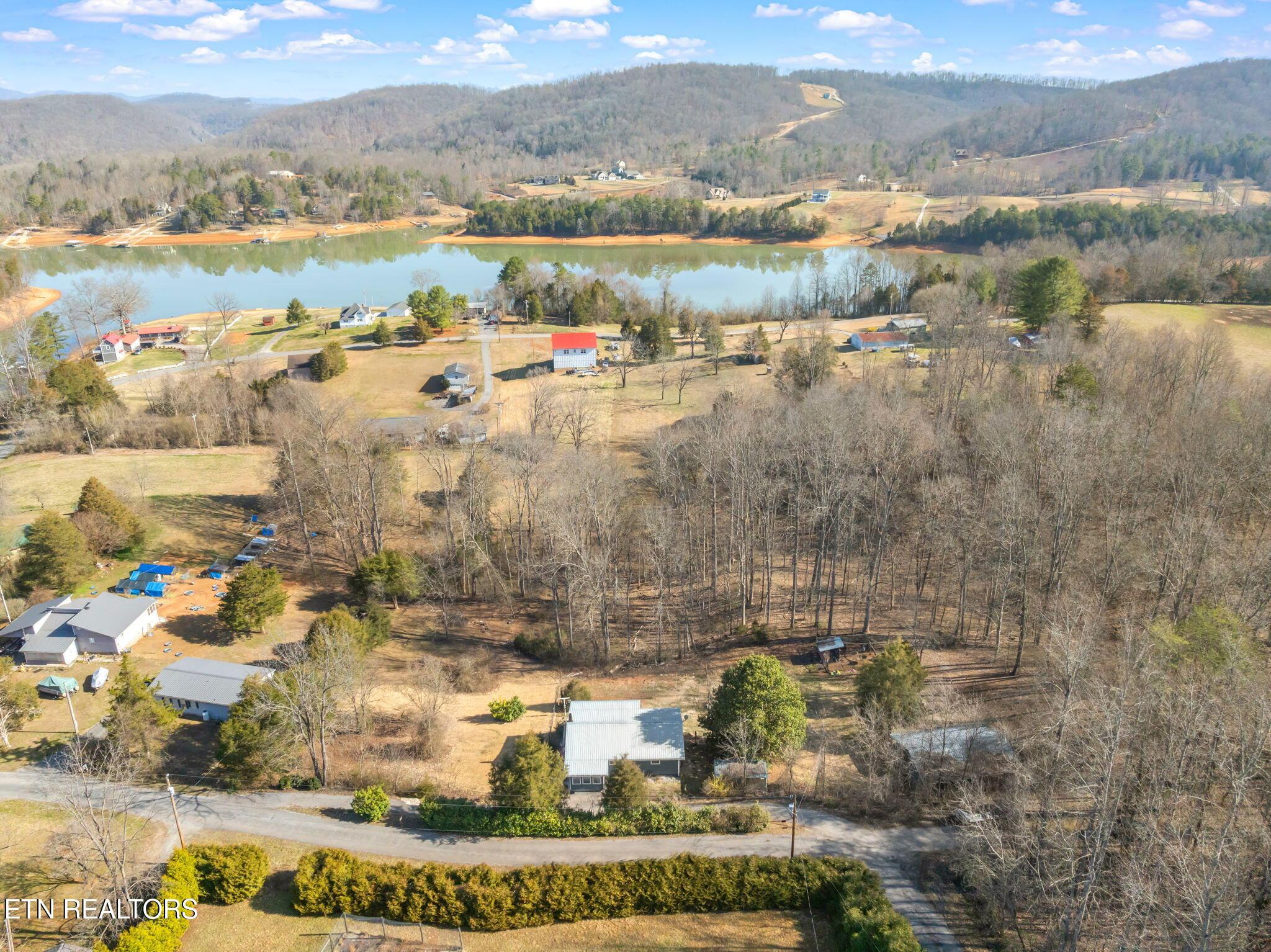 Norris Lake Real Estate - Image# 35