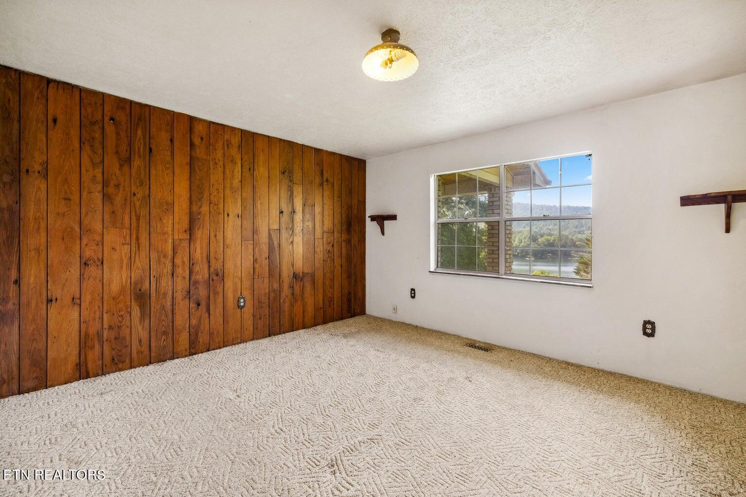 Norris Lake Real Estate - Image# 21