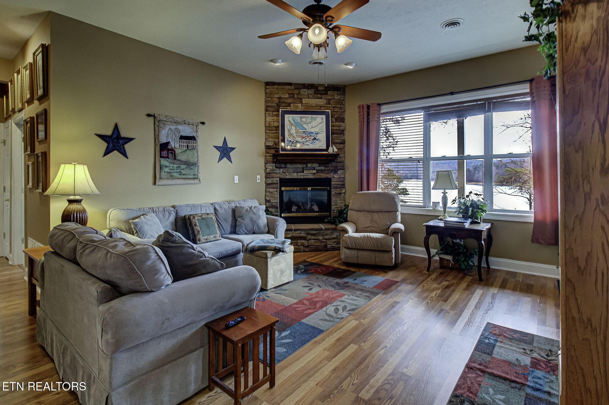 Norris Lake Real Estate - Image# 35