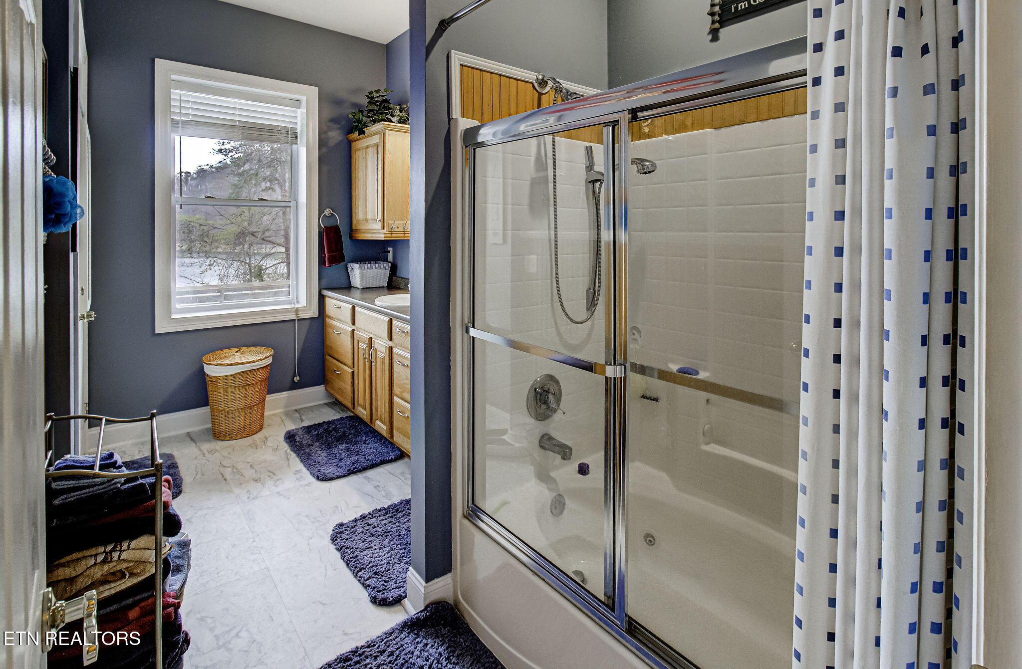 Norris Lake Real Estate - Image# 44
