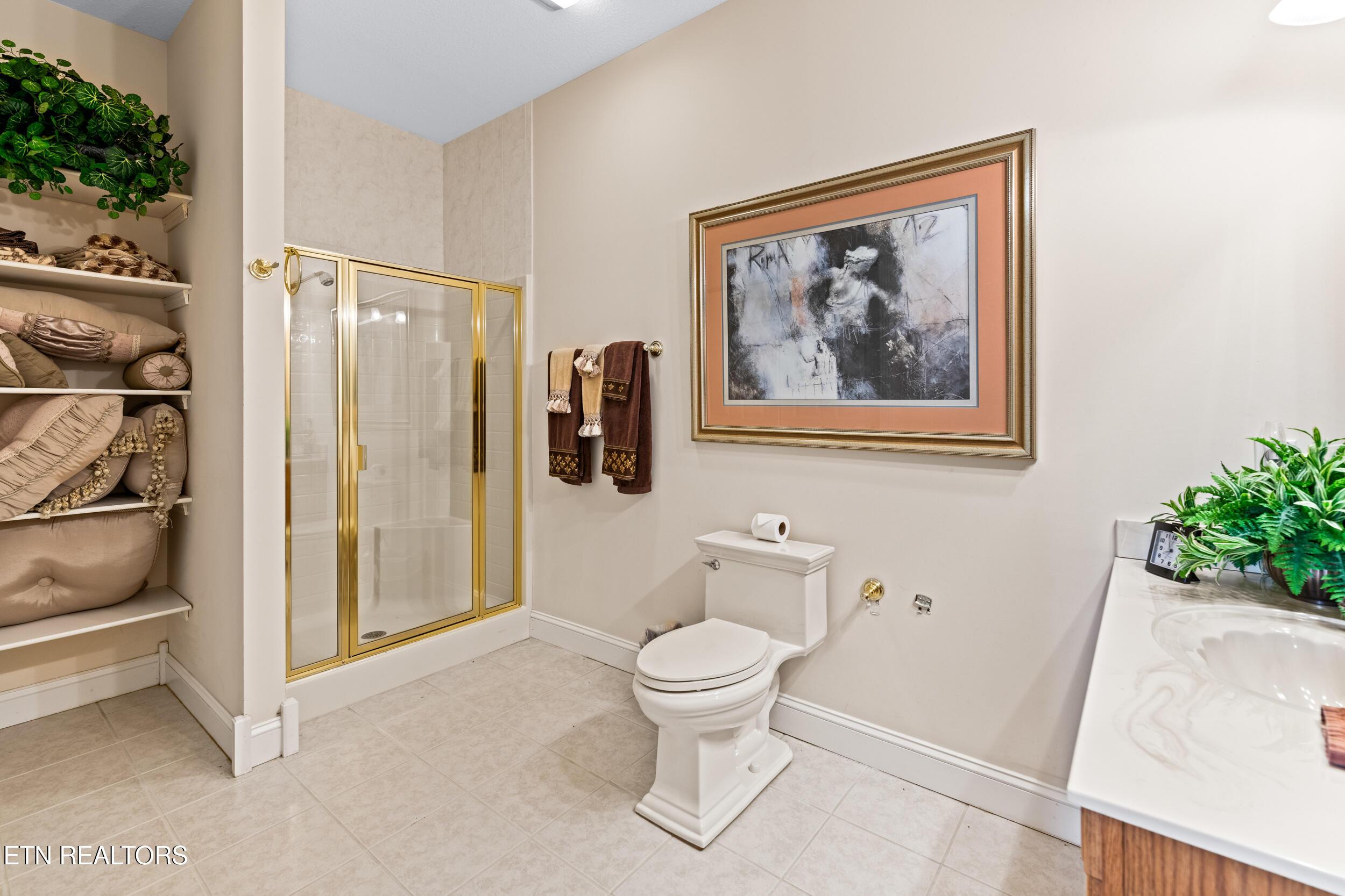 292 Deer Meadow Circle, Lafollette, TN - Norris Lake Real Estate - Image# 38