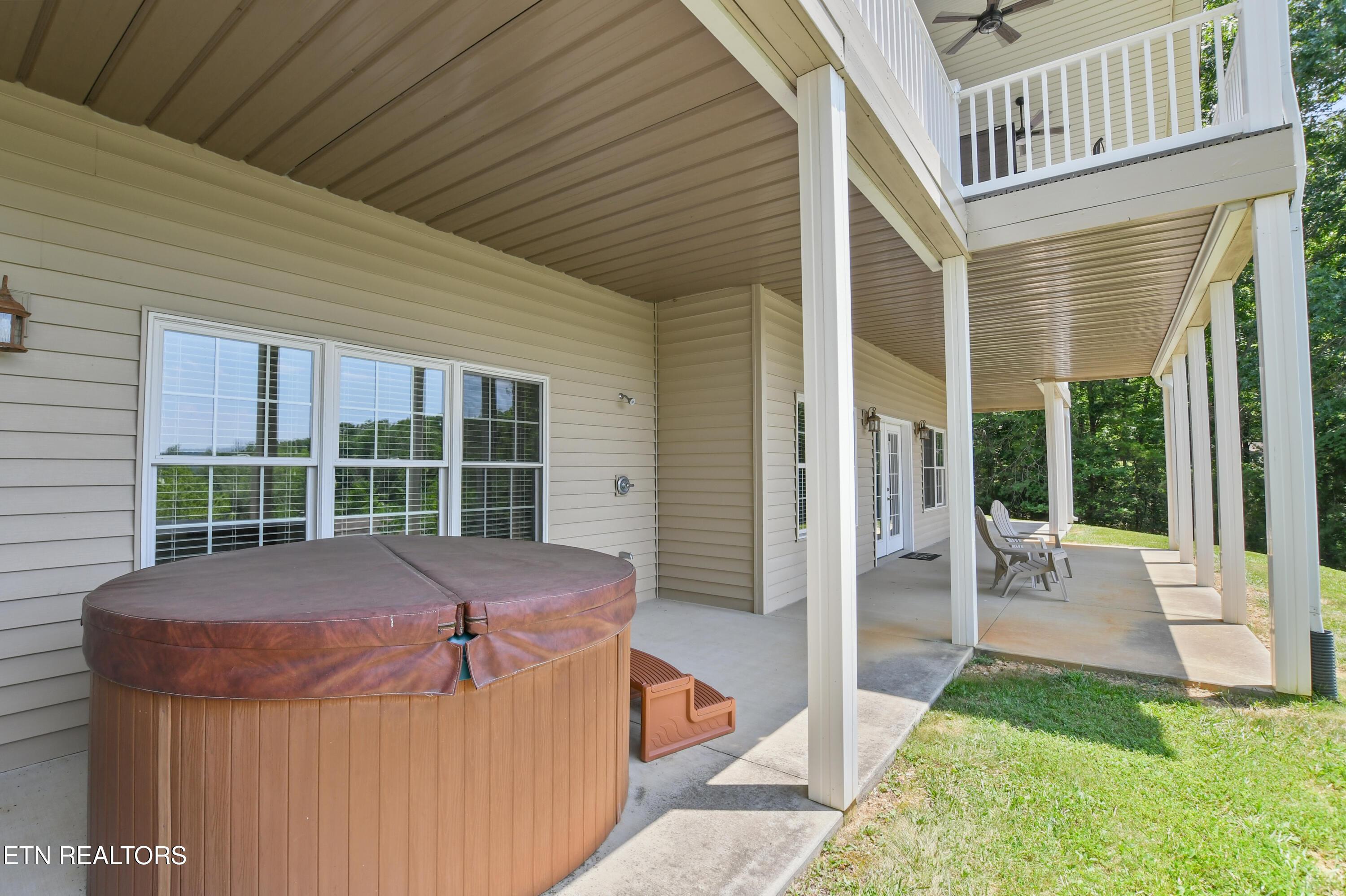 111 Deer Run Point, Lafollette, TN - Norris Lake Real Estate - Image# 35