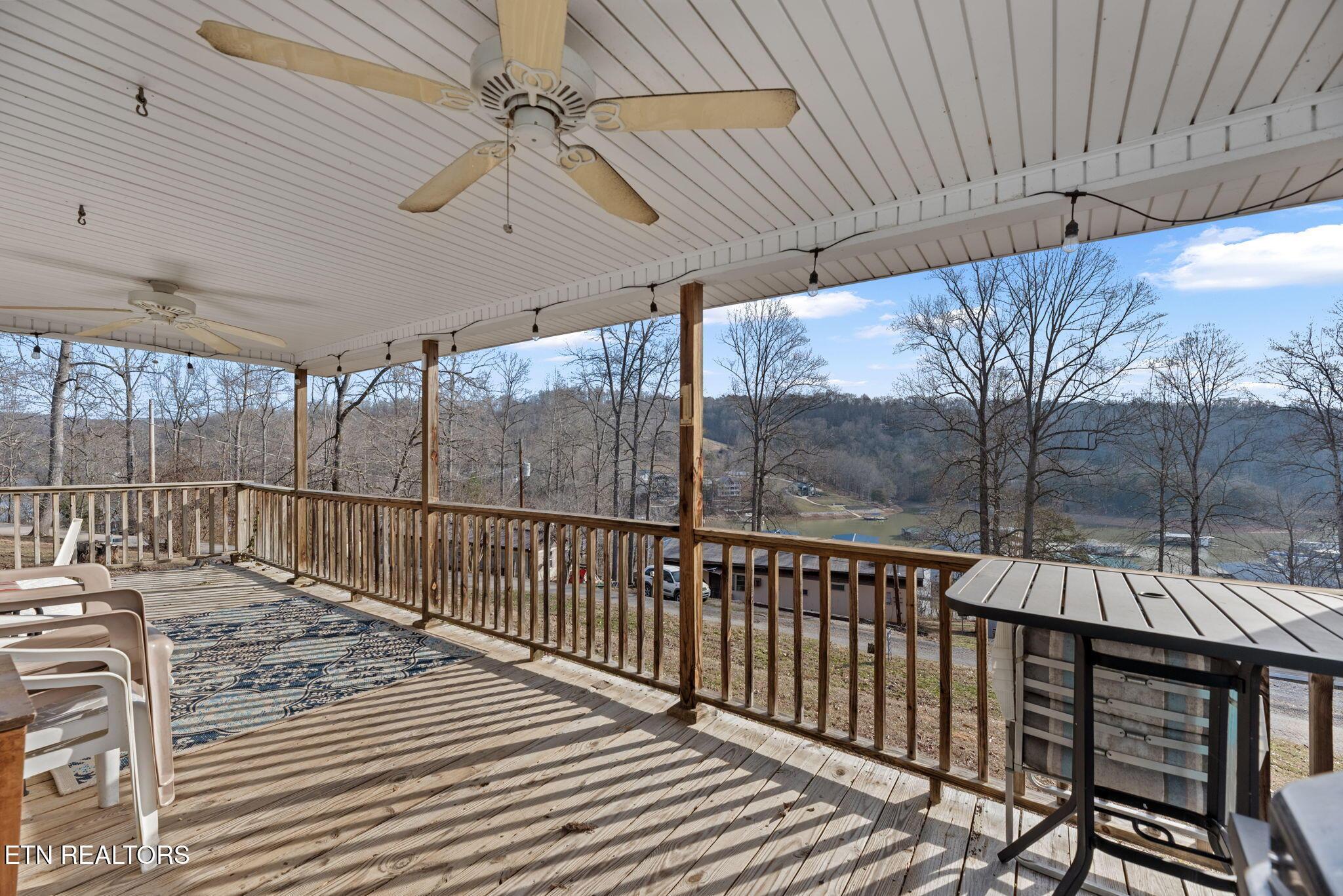 611 Flat Hollow Marina Rd, Speedwell, TN - Norris Lake Real Estate - Image# 3
