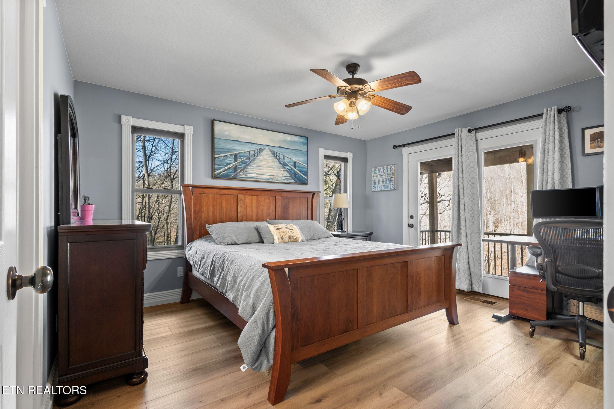 300 Hiawatha Lane, Caryville, TN - Norris Lake Real Estate - Image# 27