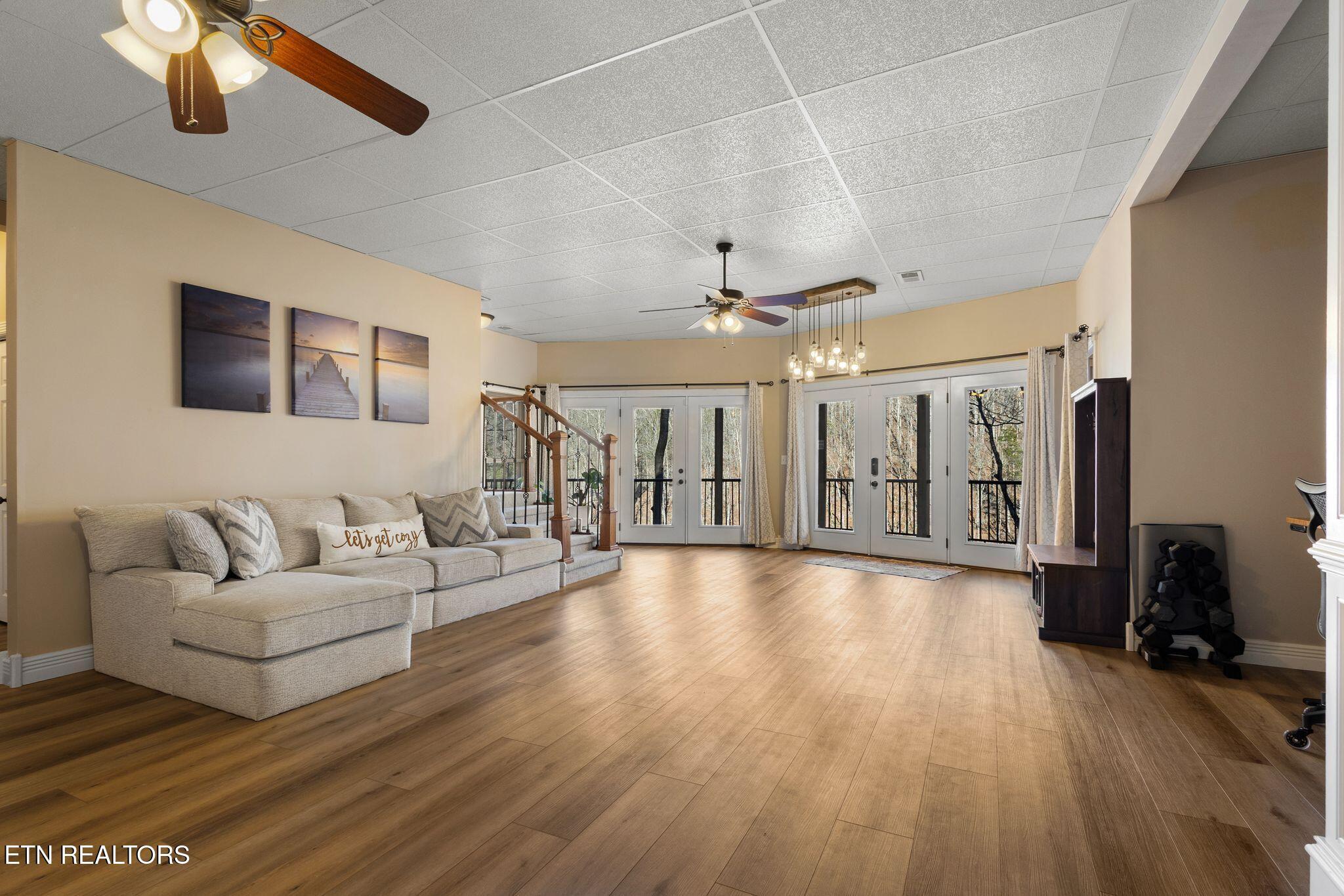300 Hiawatha Lane, Caryville, TN - Norris Lake Real Estate - Image# 34