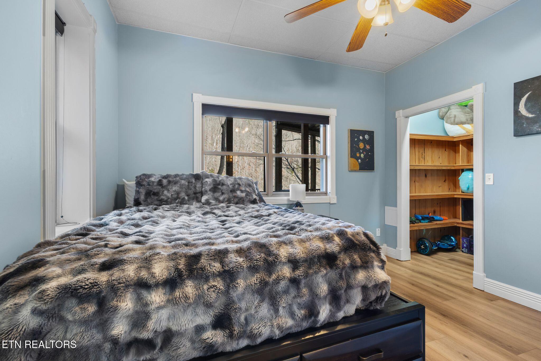 300 Hiawatha Lane, Caryville, TN - Norris Lake Real Estate - Image# 38