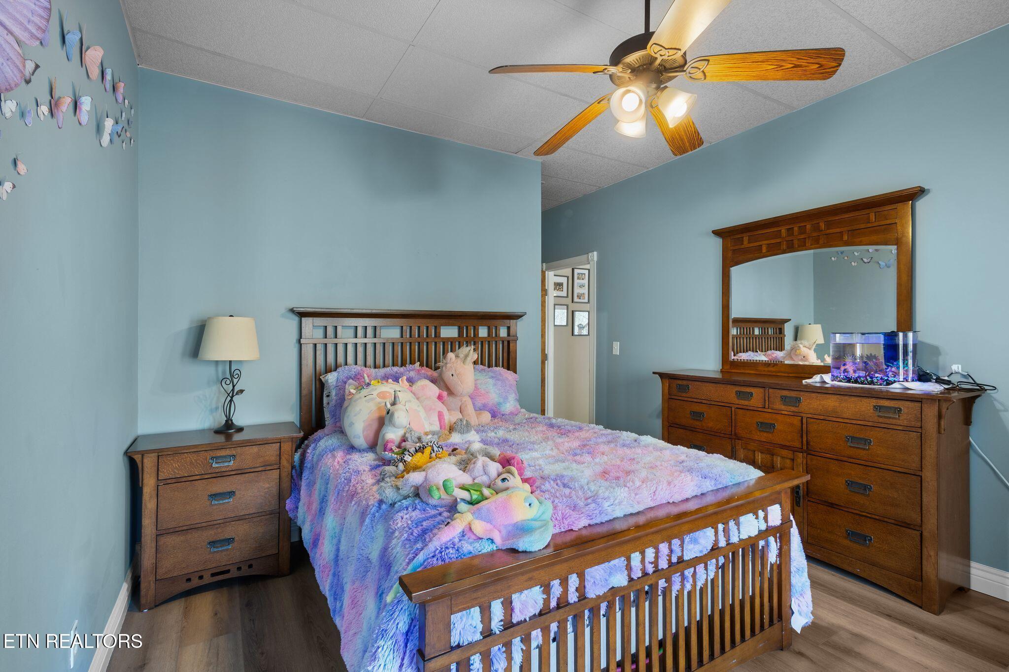 300 Hiawatha Lane, Caryville, TN - Norris Lake Real Estate - Image# 43