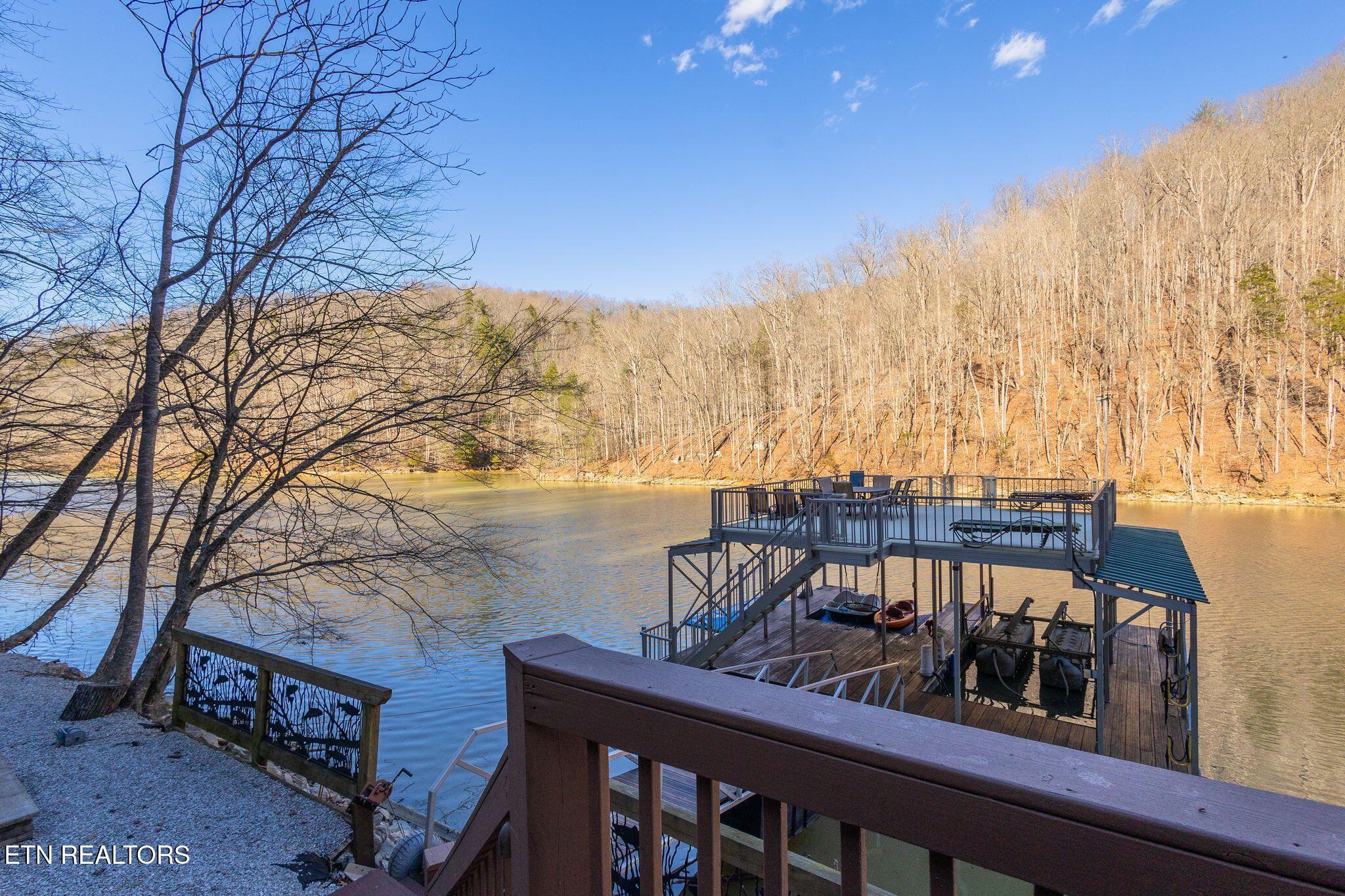 300 Hiawatha Lane, Caryville, TN - Norris Lake Real Estate - Image# 52