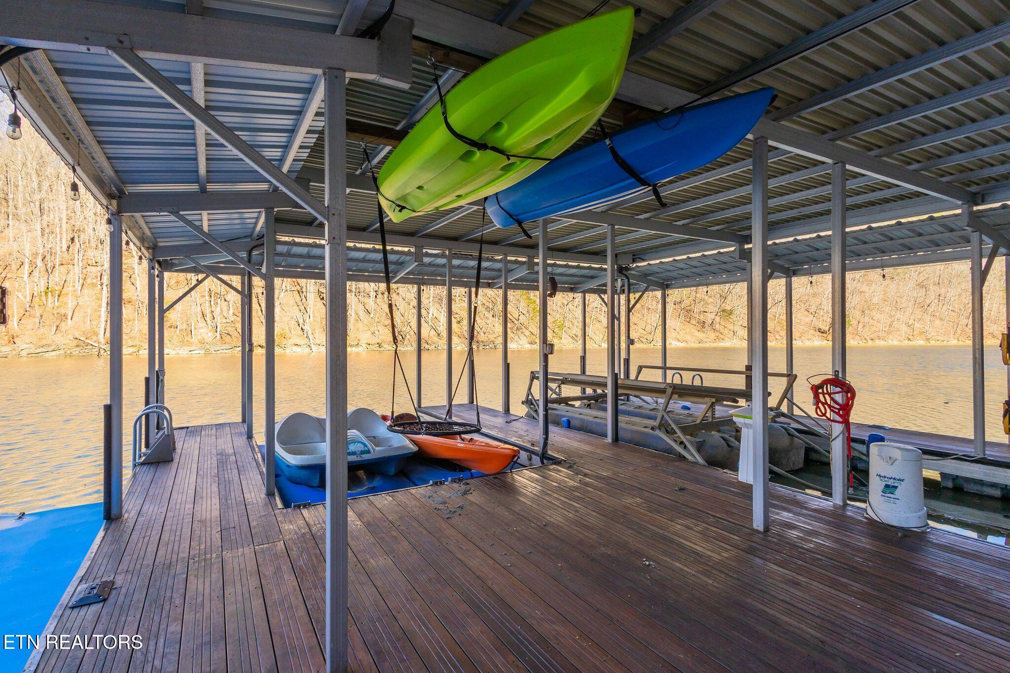 300 Hiawatha Lane, Caryville, TN - Norris Lake Real Estate - Image# 55