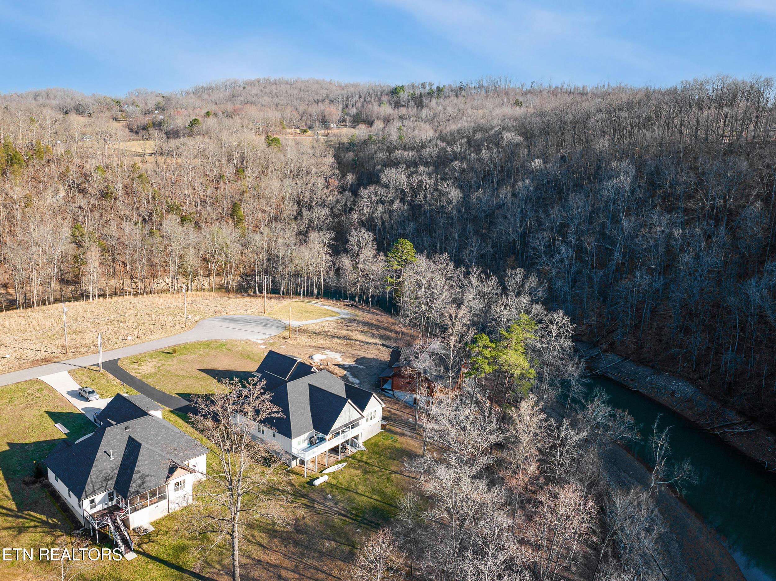 348 Wagon Lane, Speedwell, TN - Norris Lake Real Estate - Image# 26