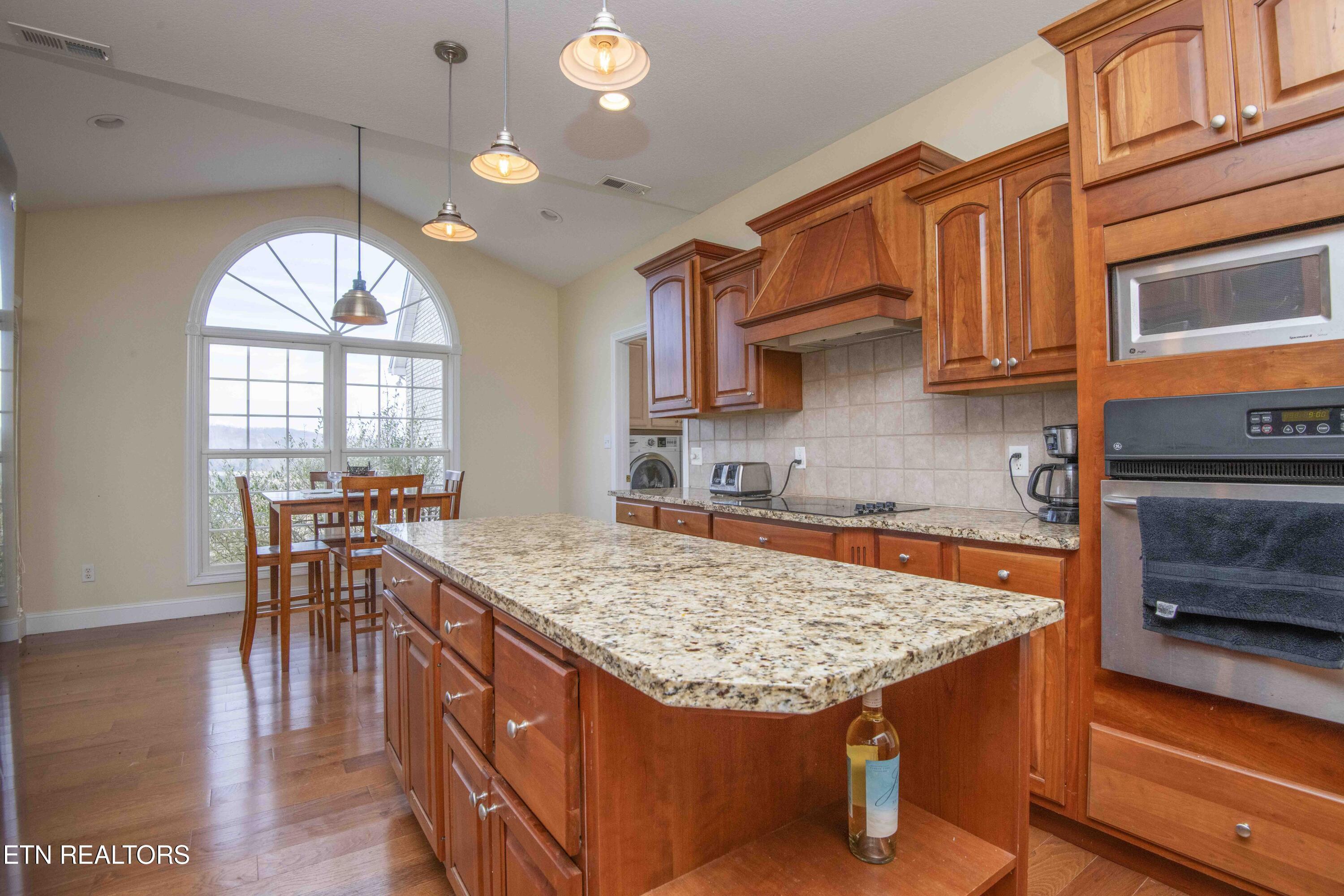107 Sunny St, Sharps Chapel, TN - Norris Lake Real Estate - Image# 13