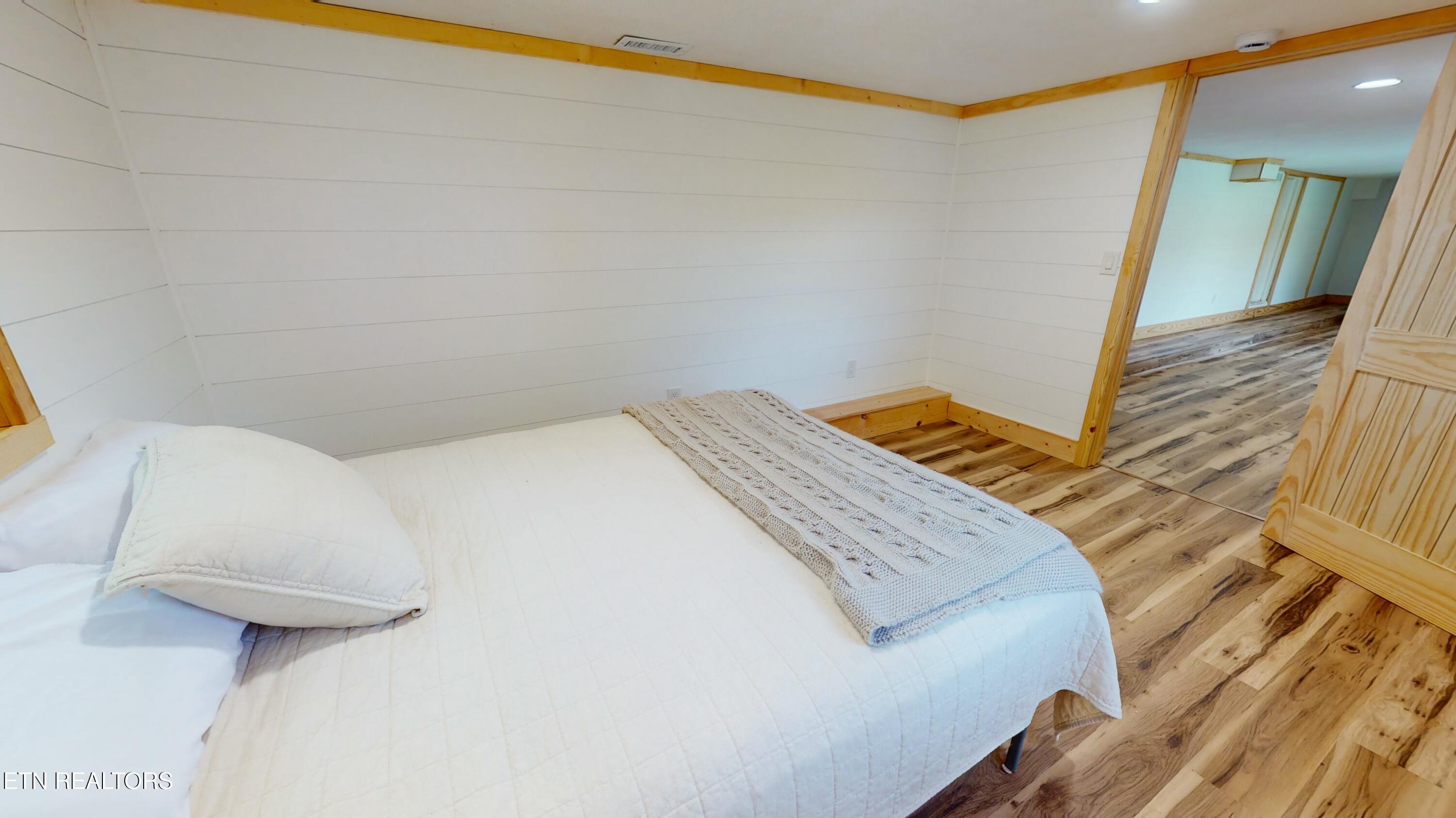 506 Cape Norris Rd, New Tazewell, TN - Norris Lake Real Estate - Image# 24