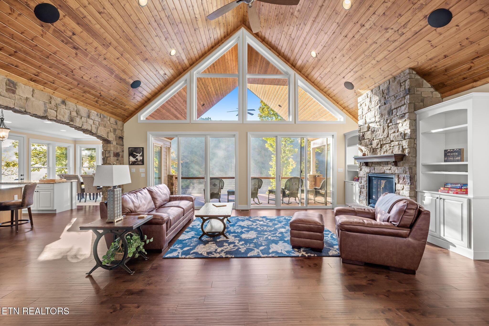 336 Schulte Lane, Jacksboro, TN - Norris Lake Real Estate - Image# 3