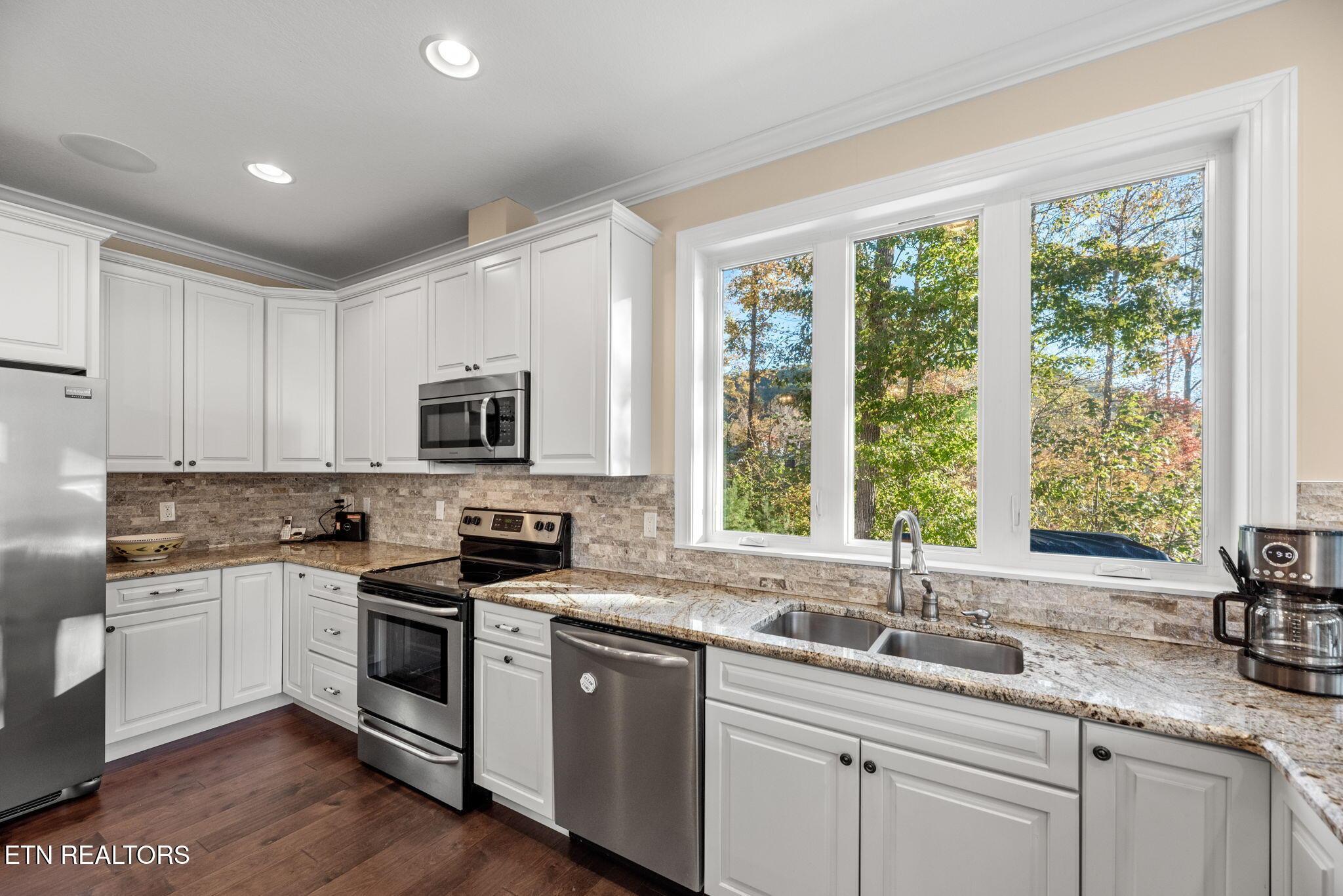336 Schulte Lane, Jacksboro, TN - Norris Lake Real Estate - Image# 13
