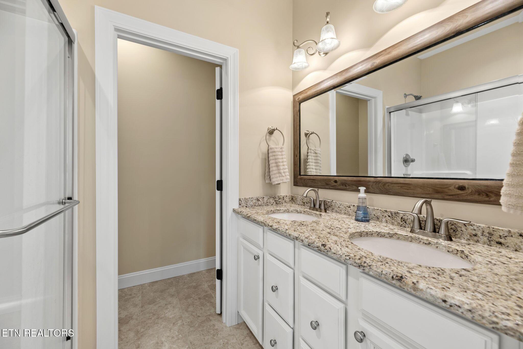 336 Schulte Lane, Jacksboro, TN - Norris Lake Real Estate - Image# 34