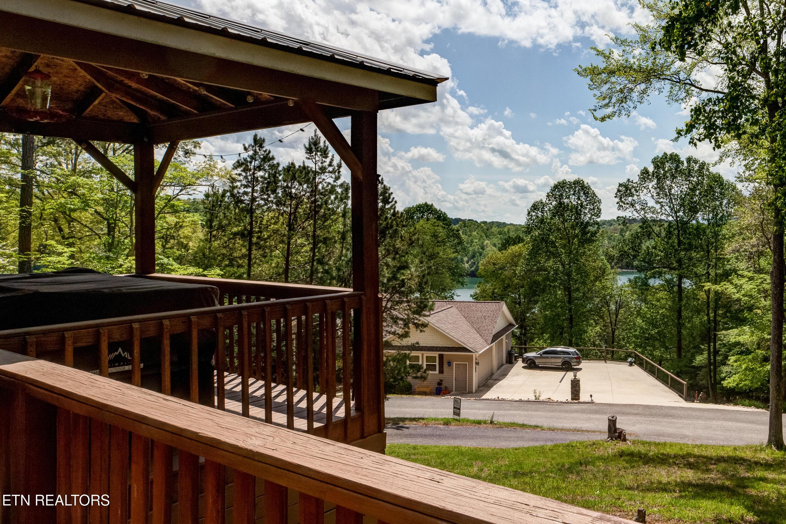 129 Bucks and Doe Lane, Lafollette, TN - Norris Lake Real Estate - Image# 13