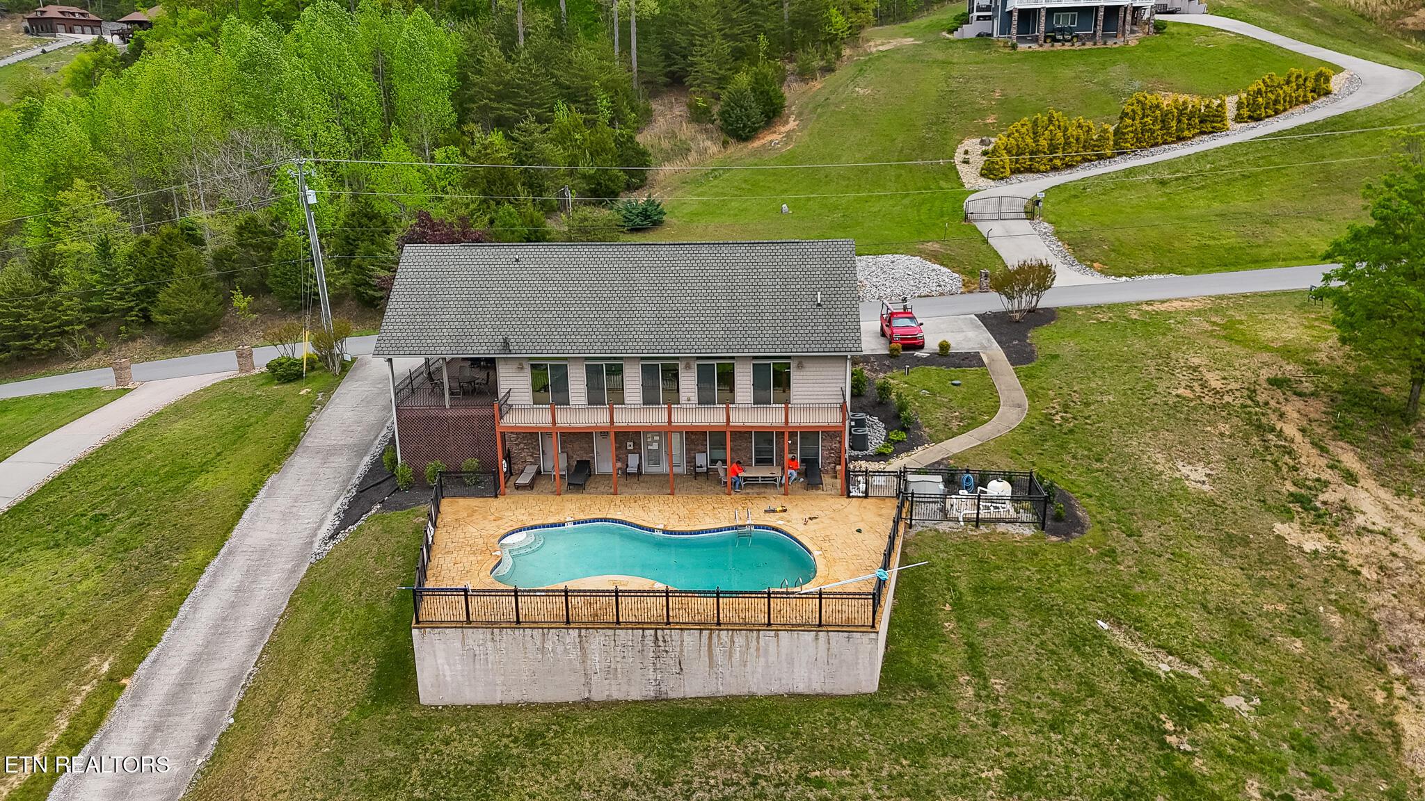 449 Hickory Pointe Lane, Maynardville, TN - Norris Lake Real Estate - Image# 37