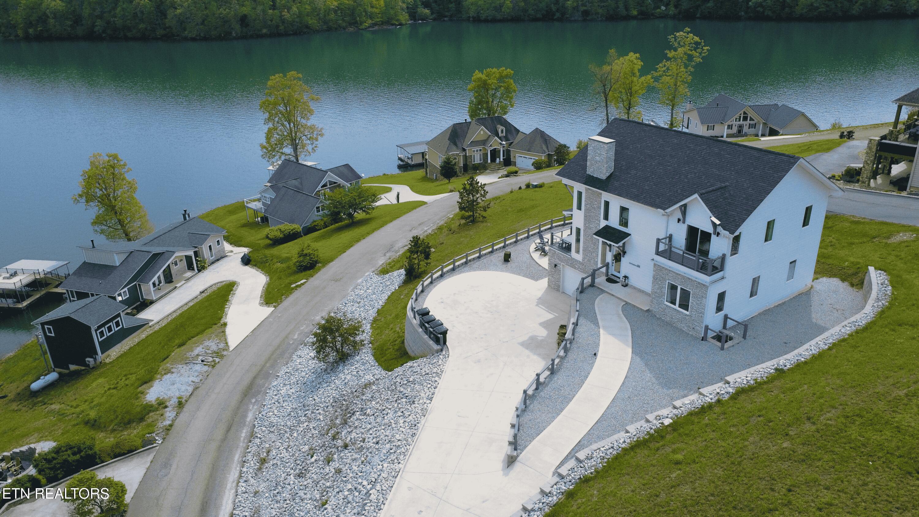 234 Cameron Loop, Lafollette, TN - Norris Lake Real Estate - Image# 11