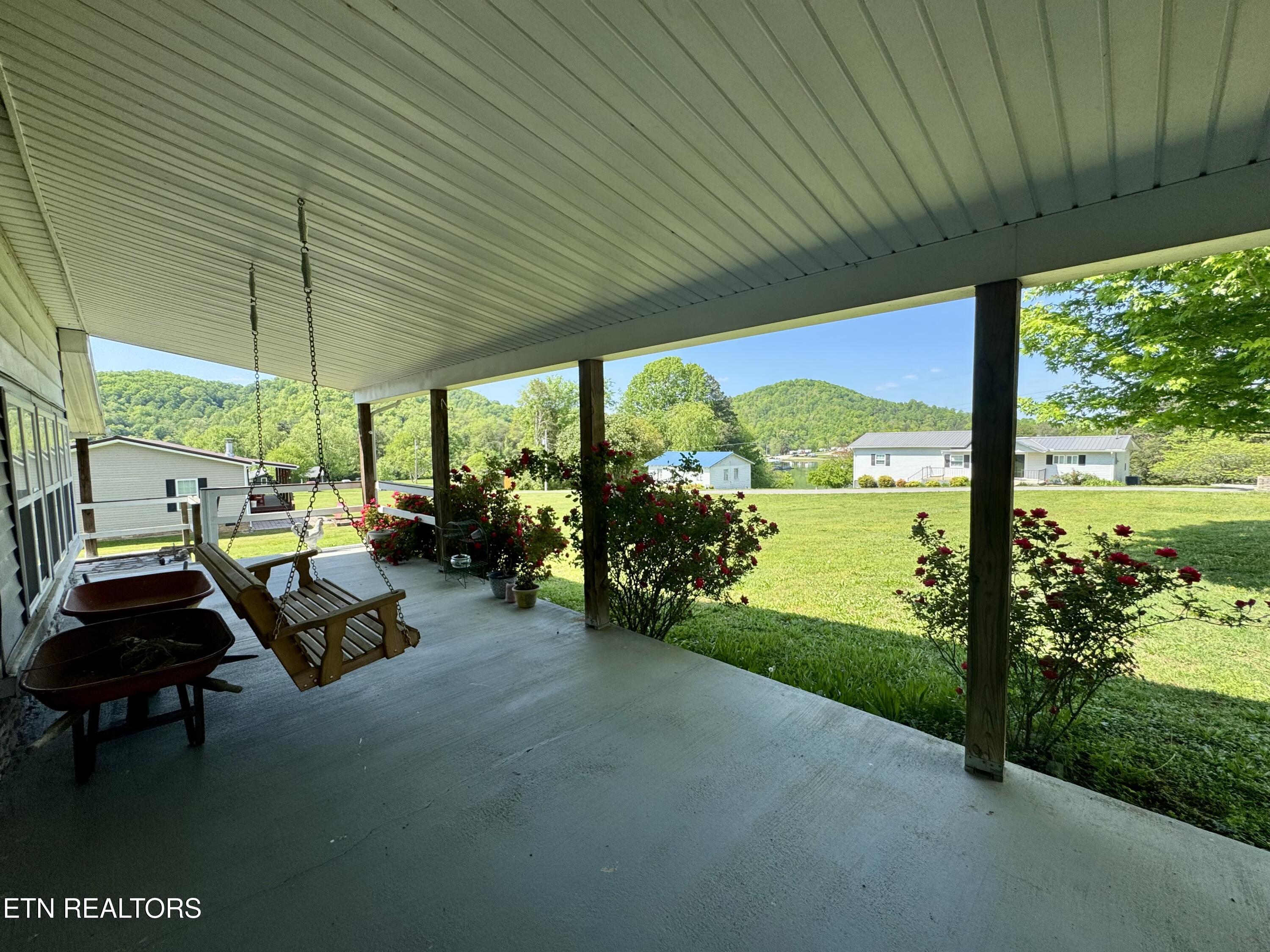 150 Lakeview Circle, Sharps Chapel, TN - Norris Lake Real Estate - Image# 12