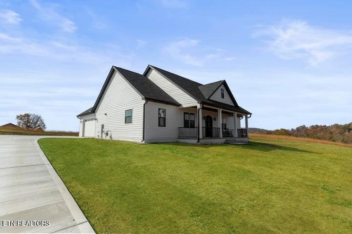 225 Sam & Maria Way, Lafollette, TN - Norris Lake Real Estate - Image# 1