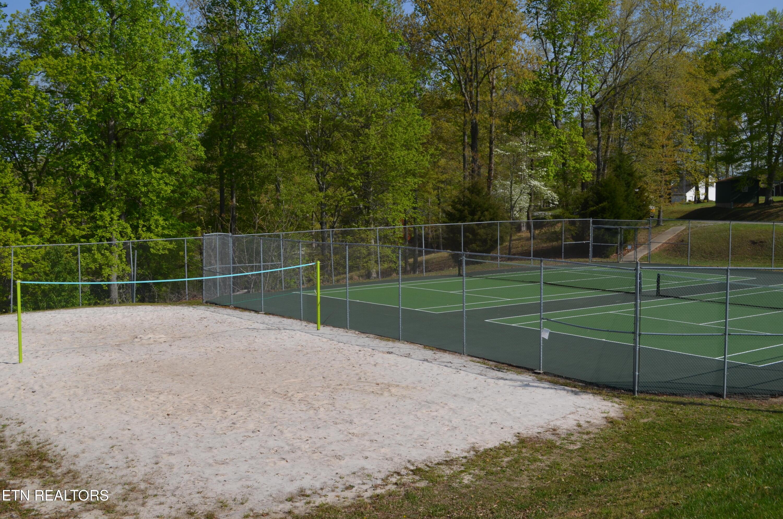 225 Sam & Maria Way, Lafollette, TN - Norris Lake Real Estate - Image# 44