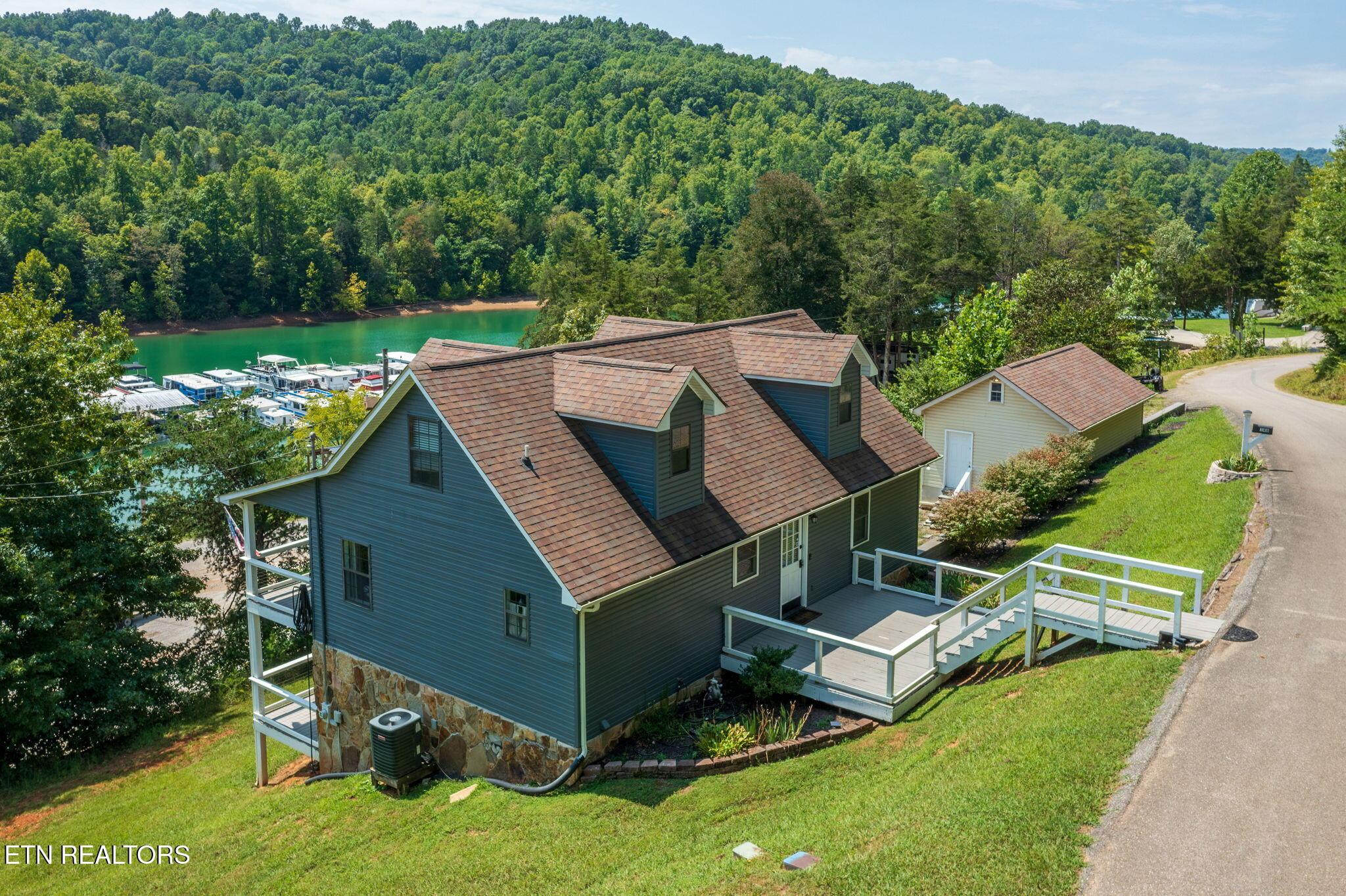 148 Mariner Point Rd, Lafollette, TN - Norris Lake Real Estate - Image# 1