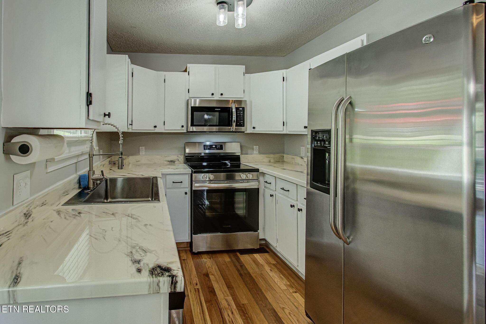 148 Mariner Point Rd, Lafollette, TN - Norris Lake Real Estate - Image# 10