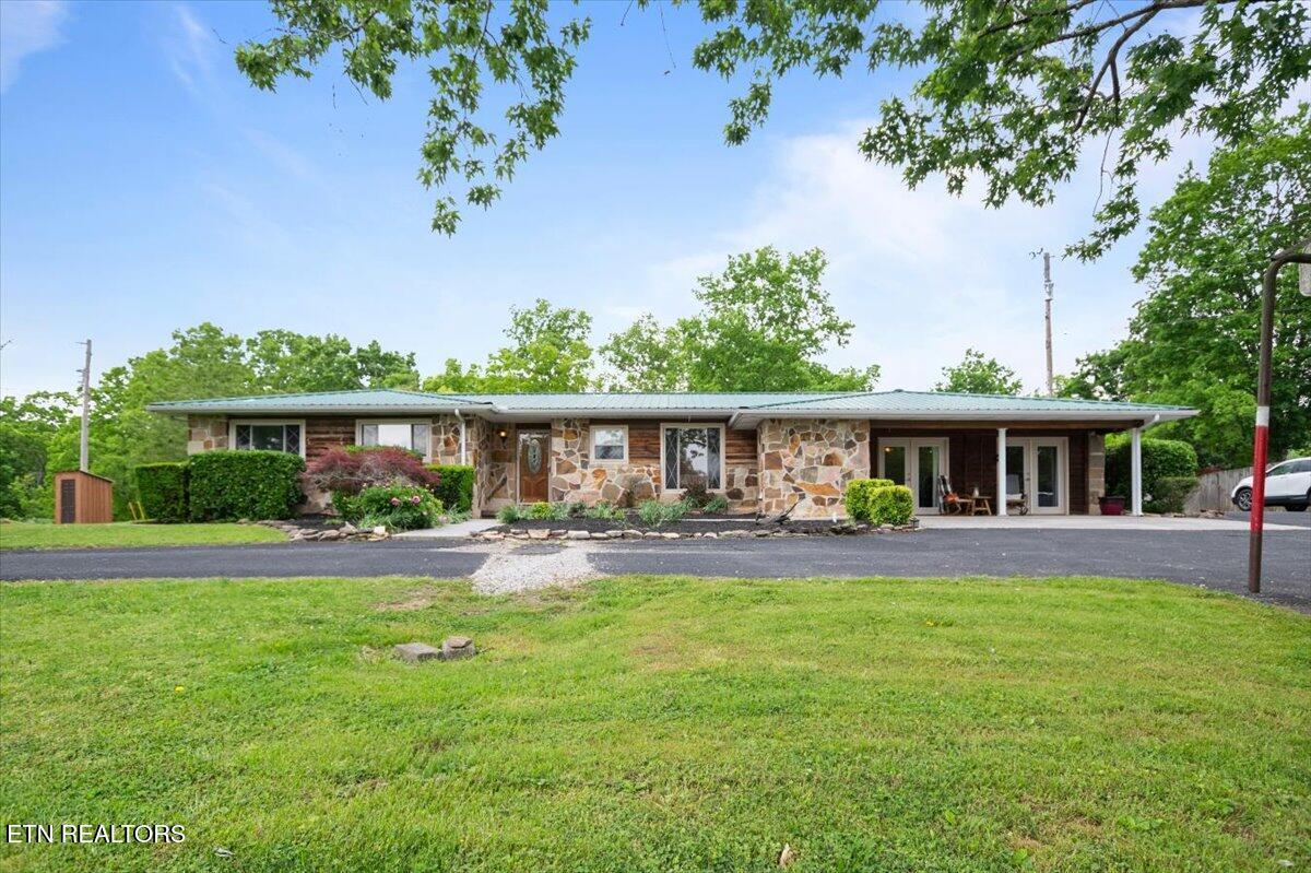 446 Oak Run Rd, Lafollette, TN - Norris Lake Real Estate - Image# 11